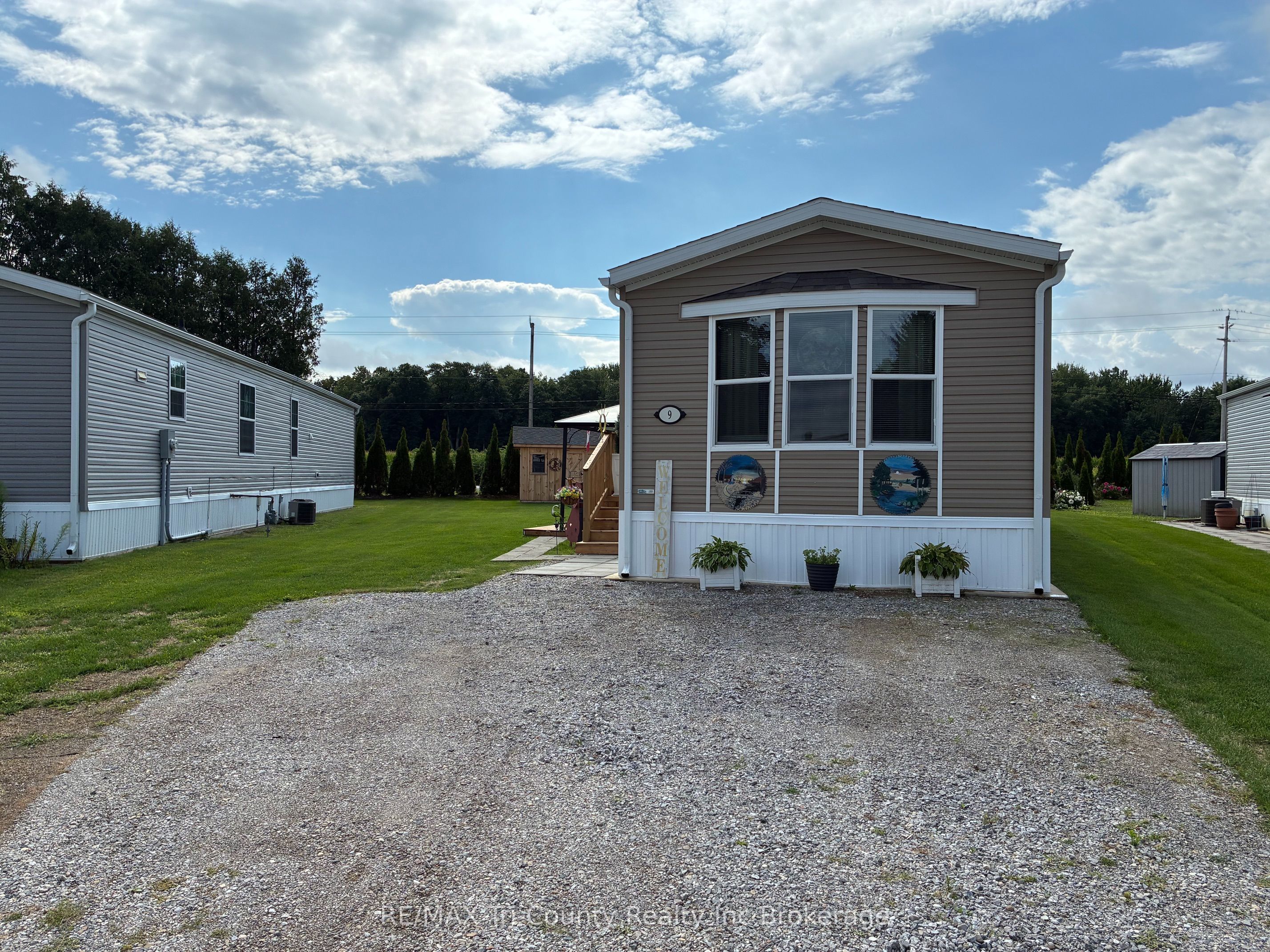11981 Plank Road, Bayham, ON N4G 4G9