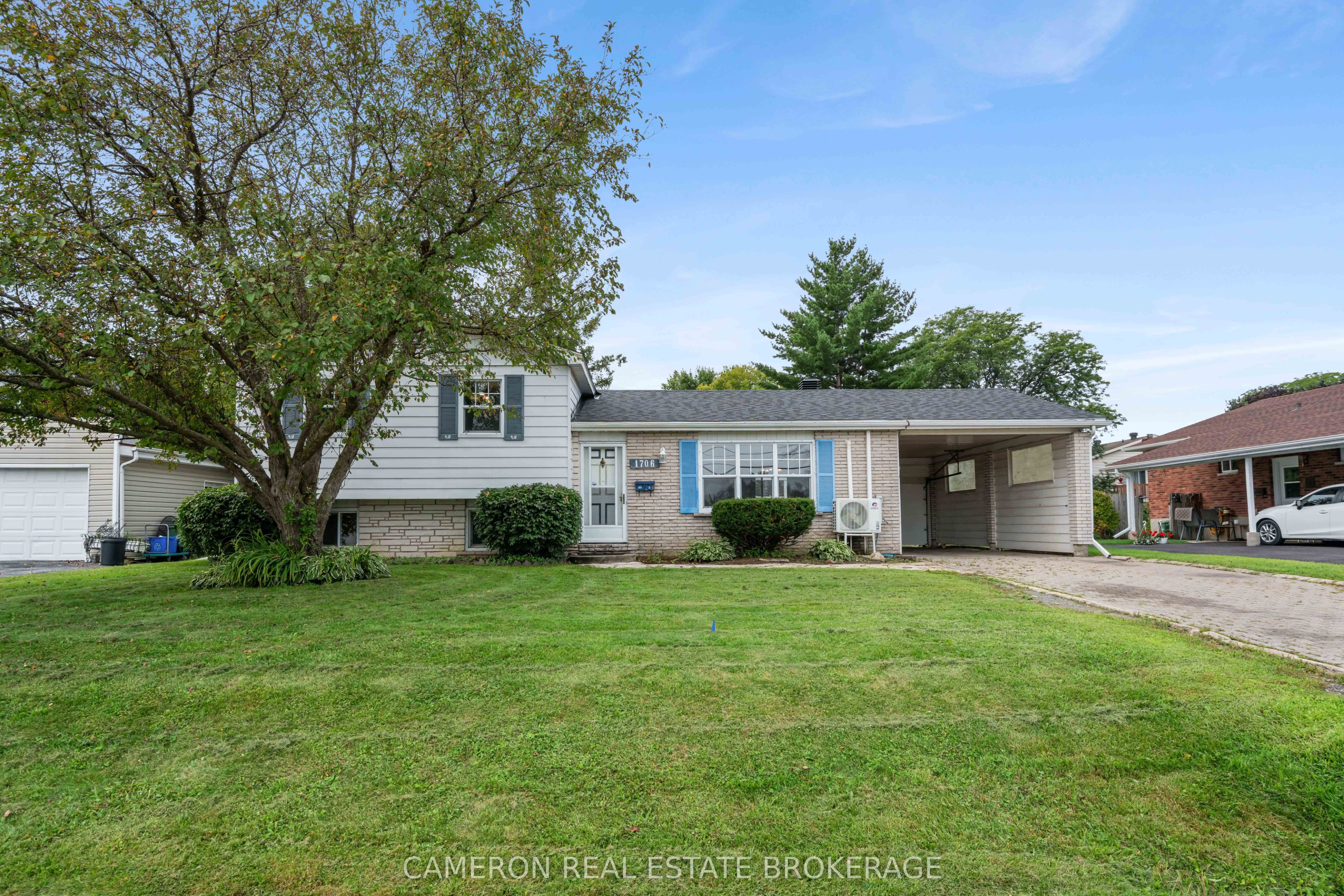 1706 Alguire Street, Cornwall, ON K6J 3N2