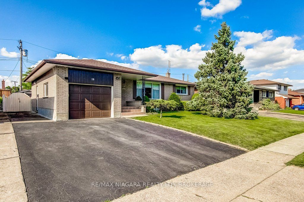 19 Eastdale Crescent, Welland, ON L3B 1E6 photo 2