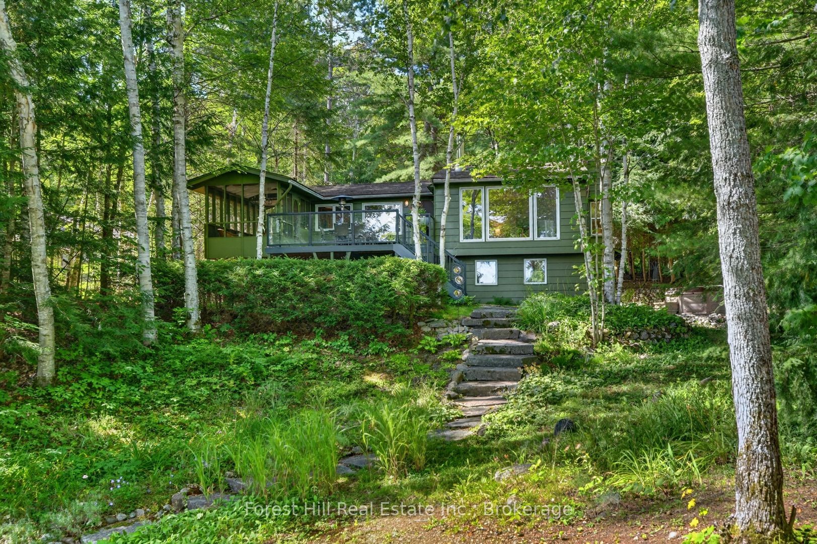 1208 McComb Point Drive, Algonquin Highlands, ON P0A 1E0 photo 2