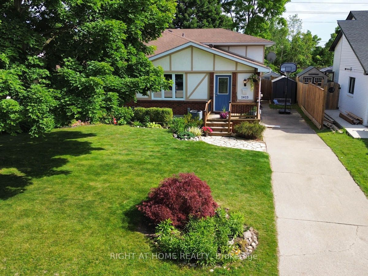 2623 Kaymar Crescent, Sarnia, ON N0N 1C0