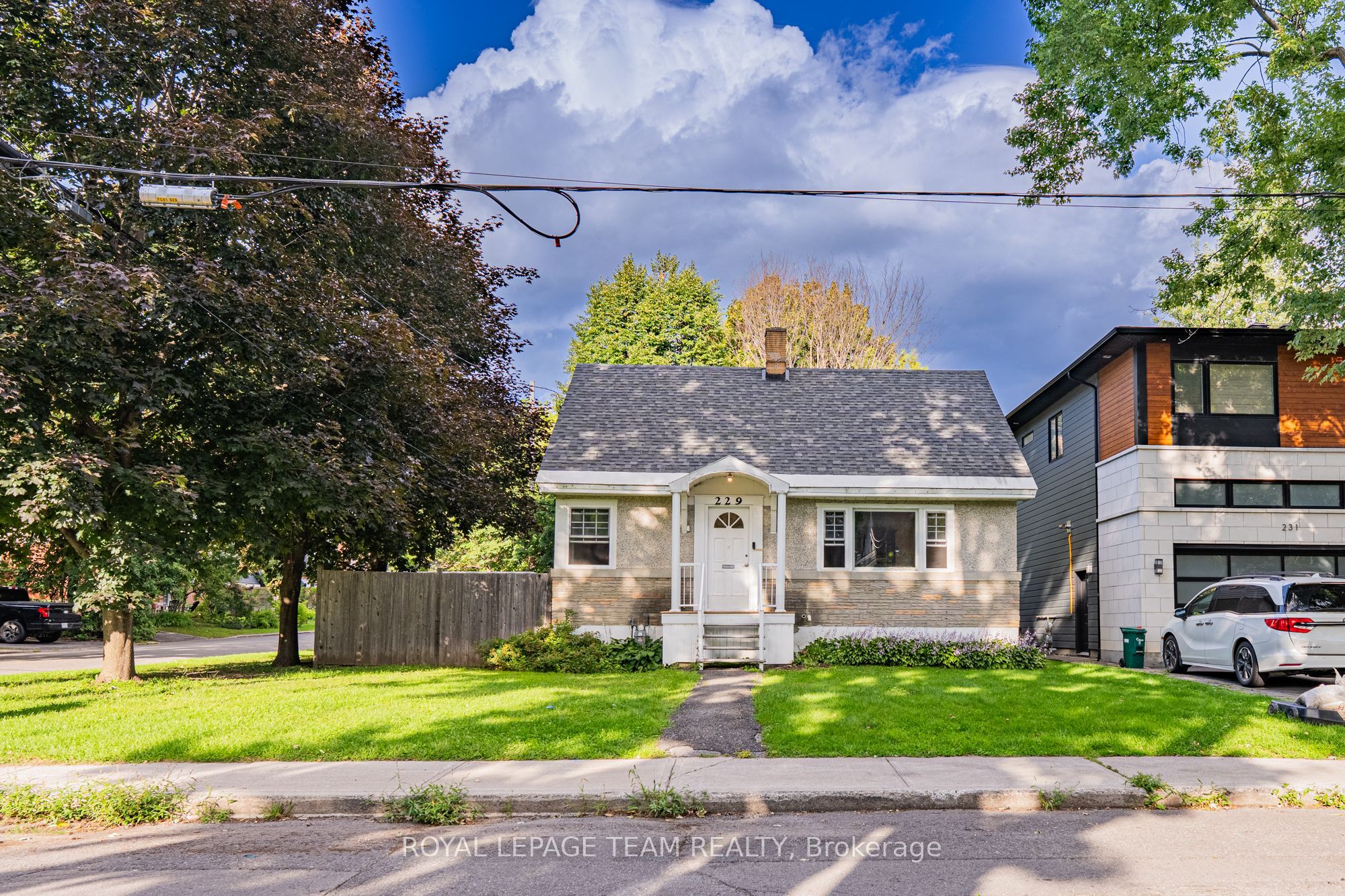 229 Daniel Avenue, Tunneys Pasture and Ottawa West, ON K1Y 0C7 photo 4