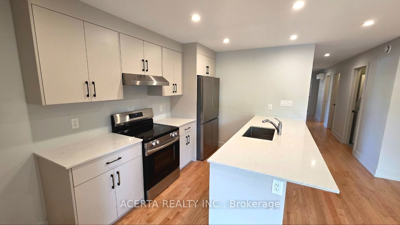 1250 Trenton Avenue A, Carlington - Central Park, ON K1Z 8J9 photo 3