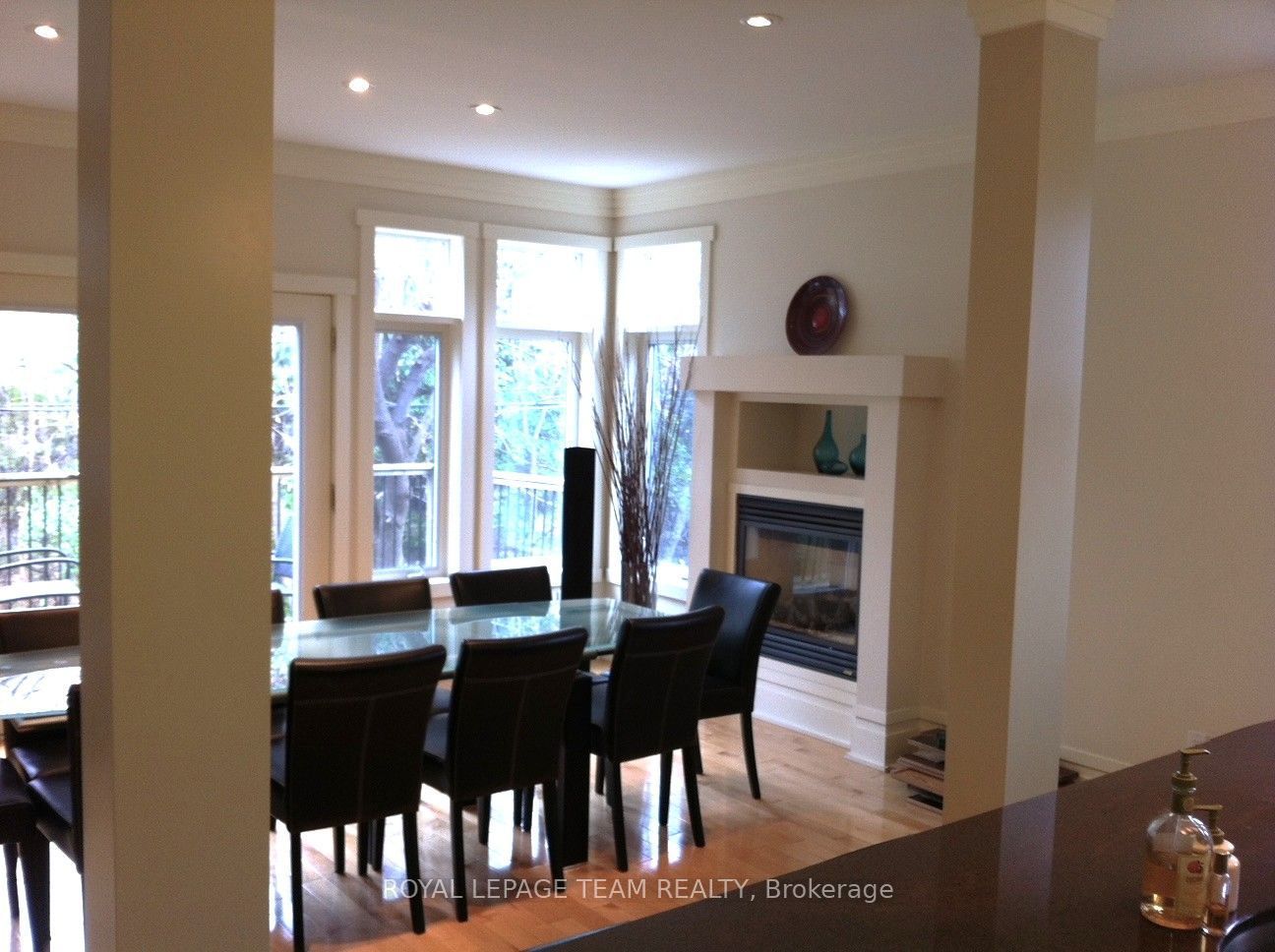 291 Ferndale Avenue, Westboro - Hampton Park, ON K1Z 6P9 photo 2