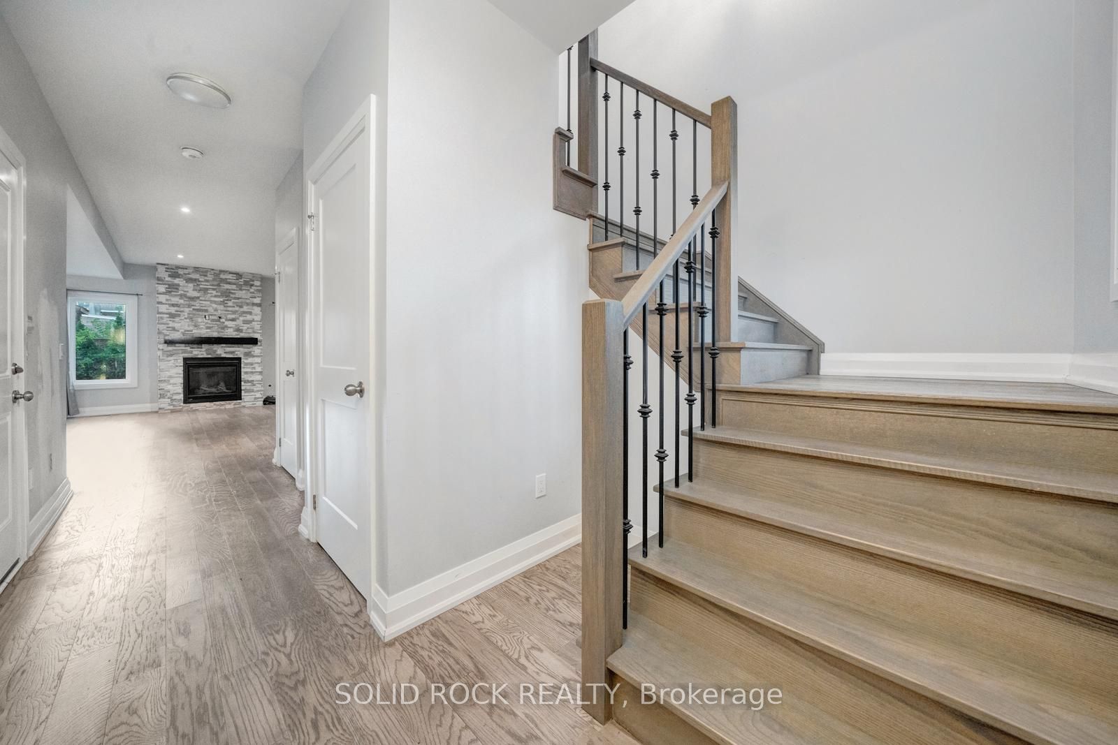 5641 Temperance Avenue, Niagara Falls, ON L2G 4A3 photo 3