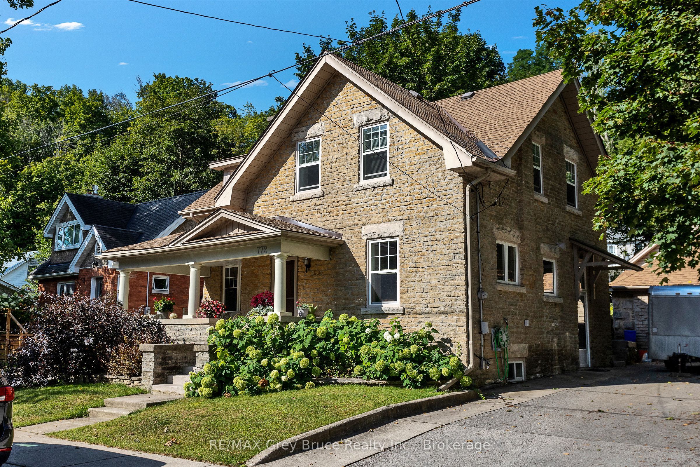 772 3rd Avenue W, Owen Sound, ON N4K 4P3 photo 2