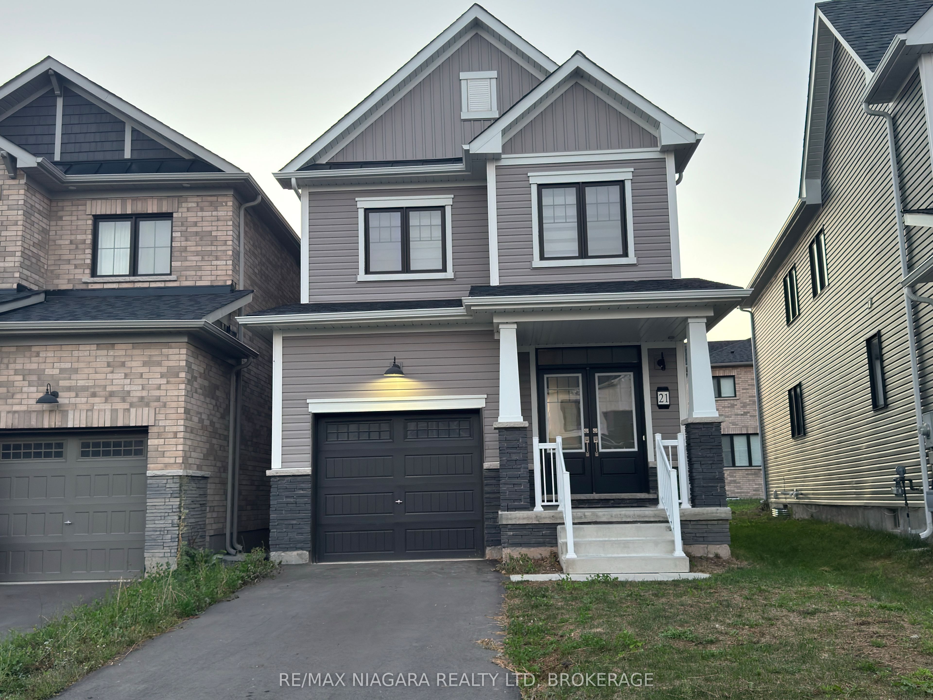 21 Keelson Street Upper, Welland, ON L3B 0M2