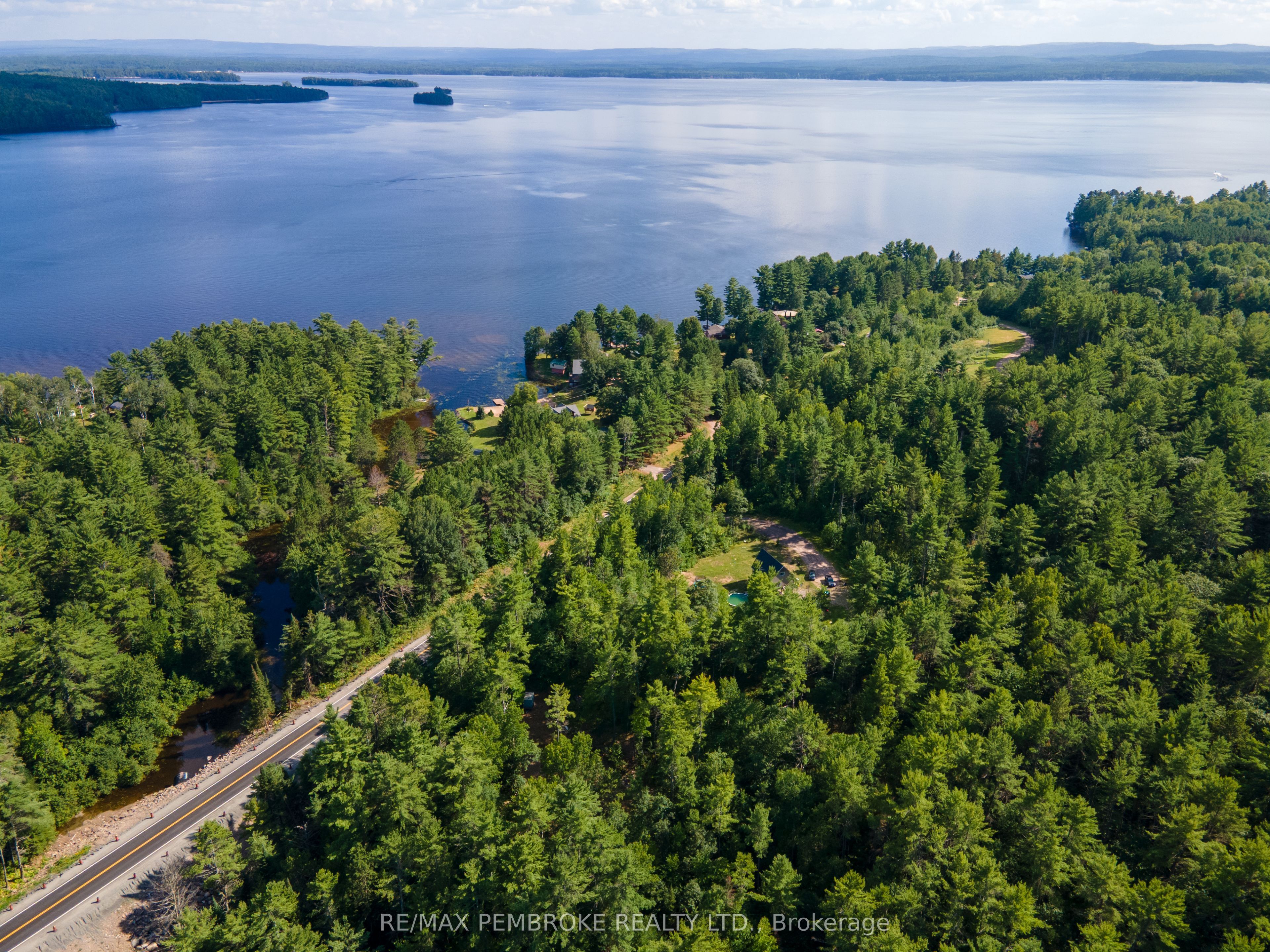 5032 Round Lake Road, Killaloe, Hagarty and Richards, ON K0J 2A0 photo 3