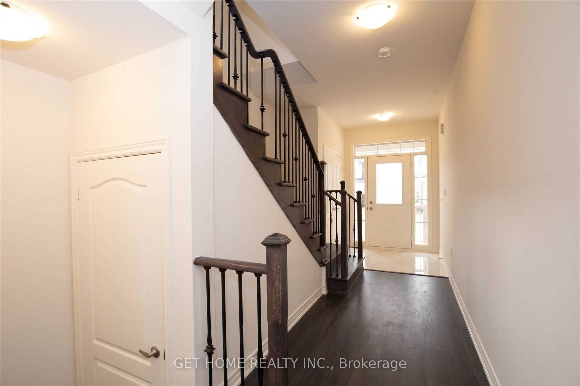 83 Westfield Crescent, Hamilton, ON L8B 1X9 photo 3