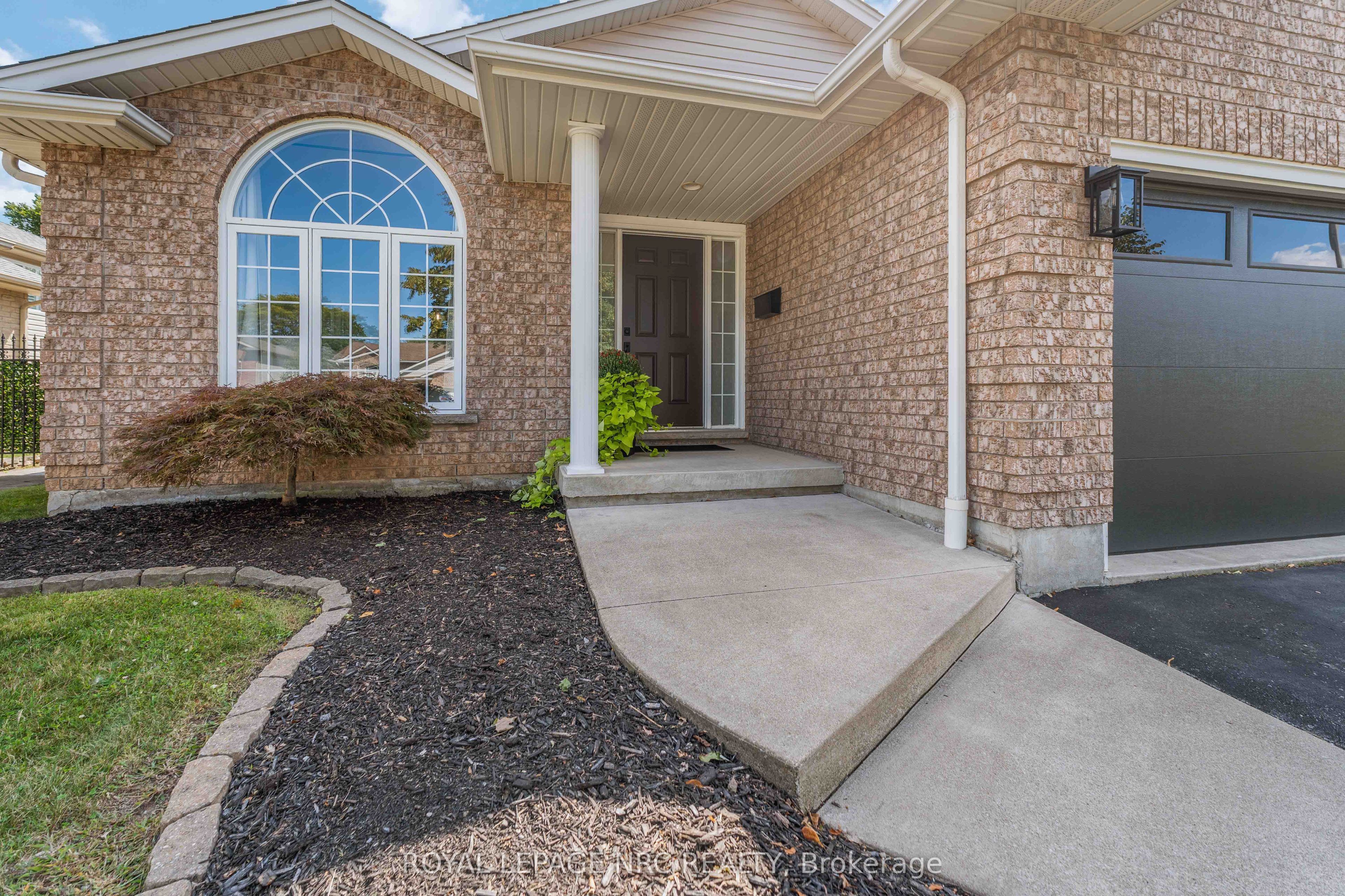3680 WEINBRENNER Road, Niagara Falls, ON L2G 7Y4 photo 3