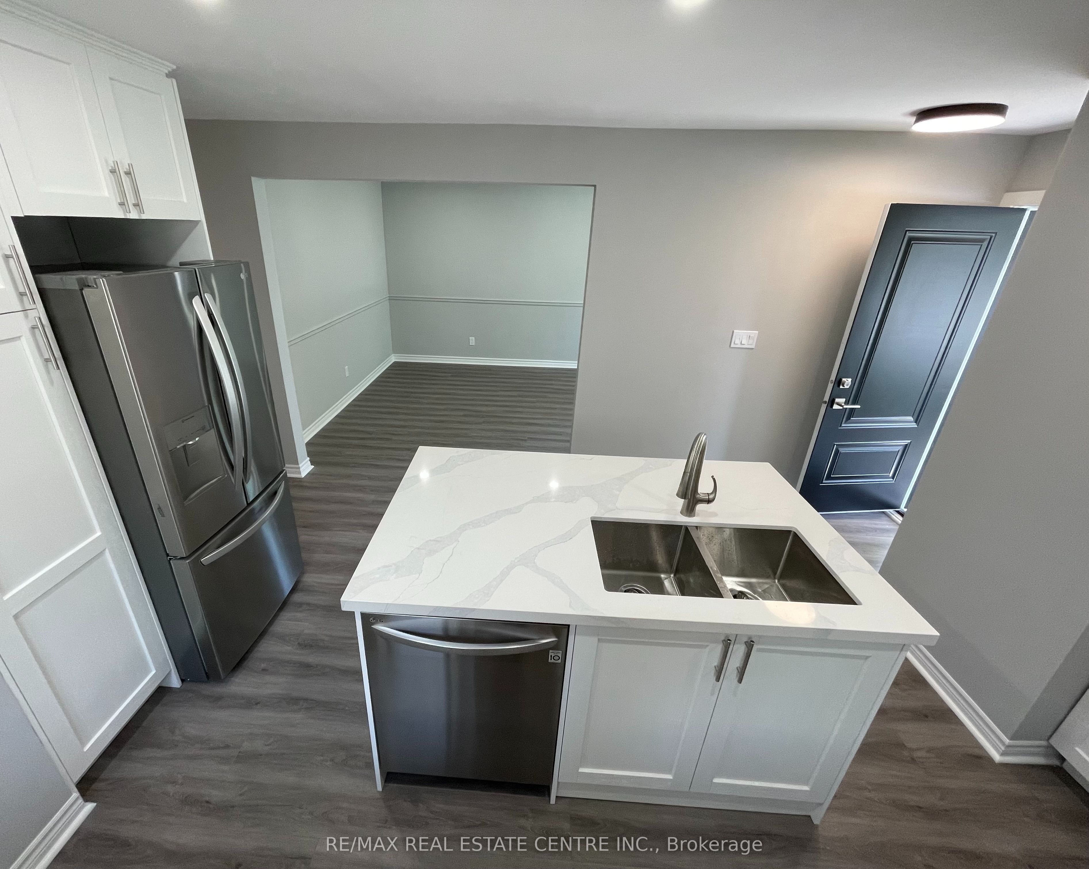 37 Goldfinch Rd Road Upper, Hamilton, ON L9A 3W8 photo 5