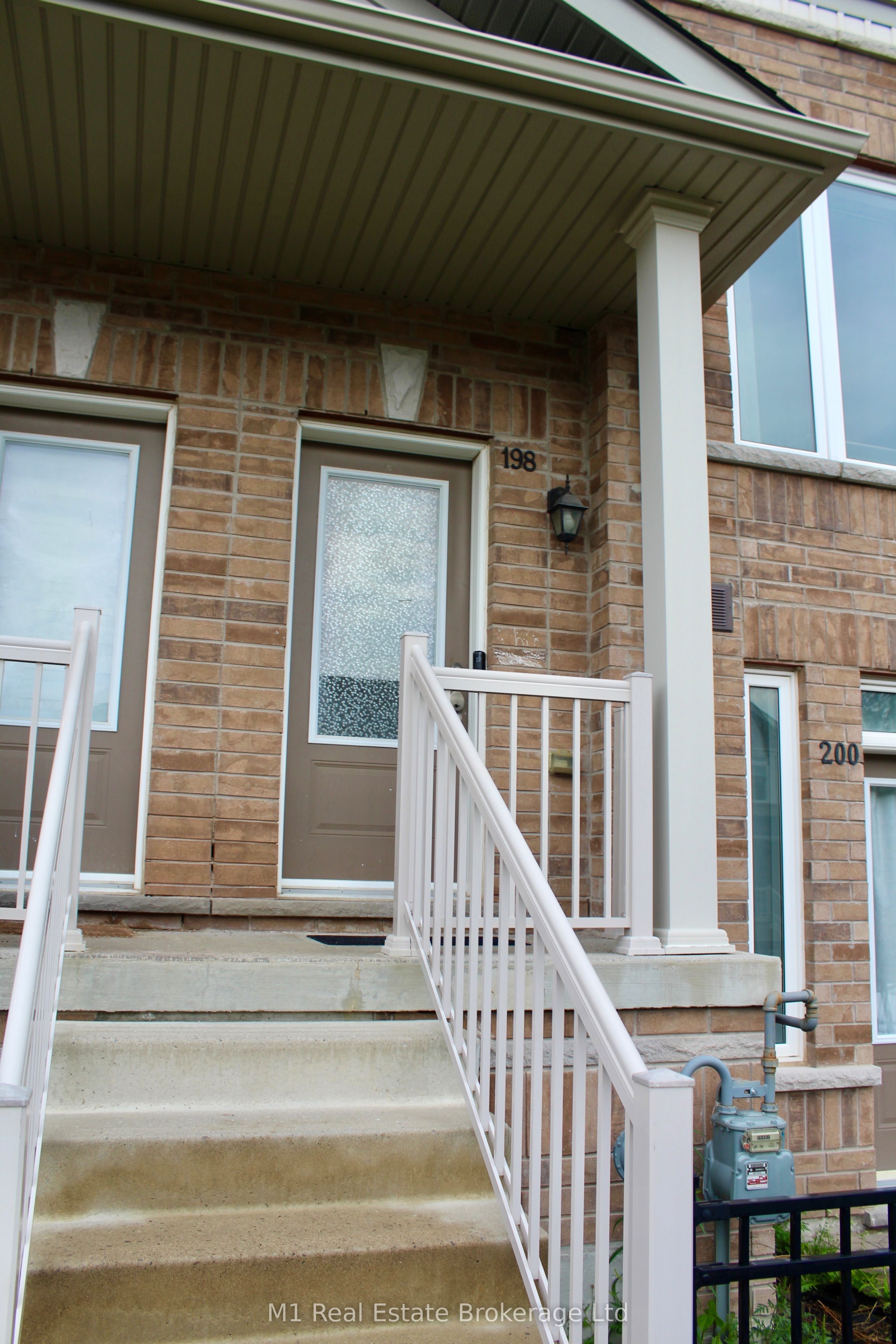198 Law Drive 25, Guelph, ON N1E 0P6 photo 2