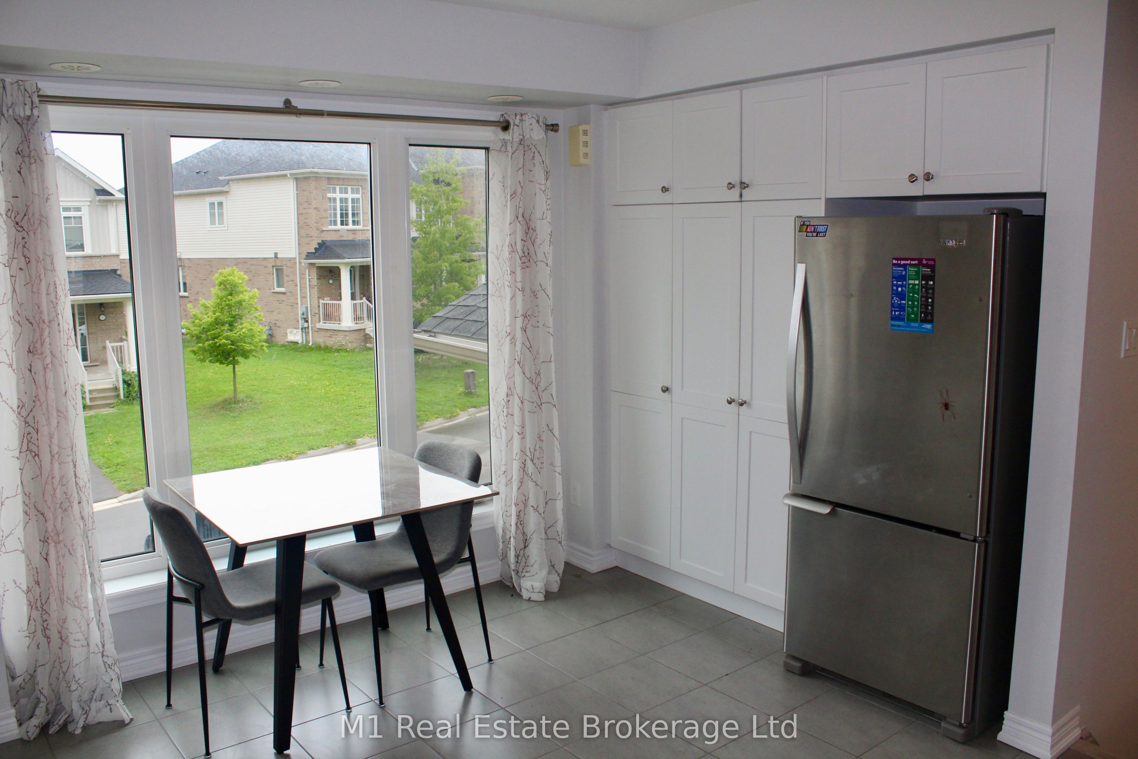 198 Law Drive 25, Guelph, ON N1E 0P6 photo 5