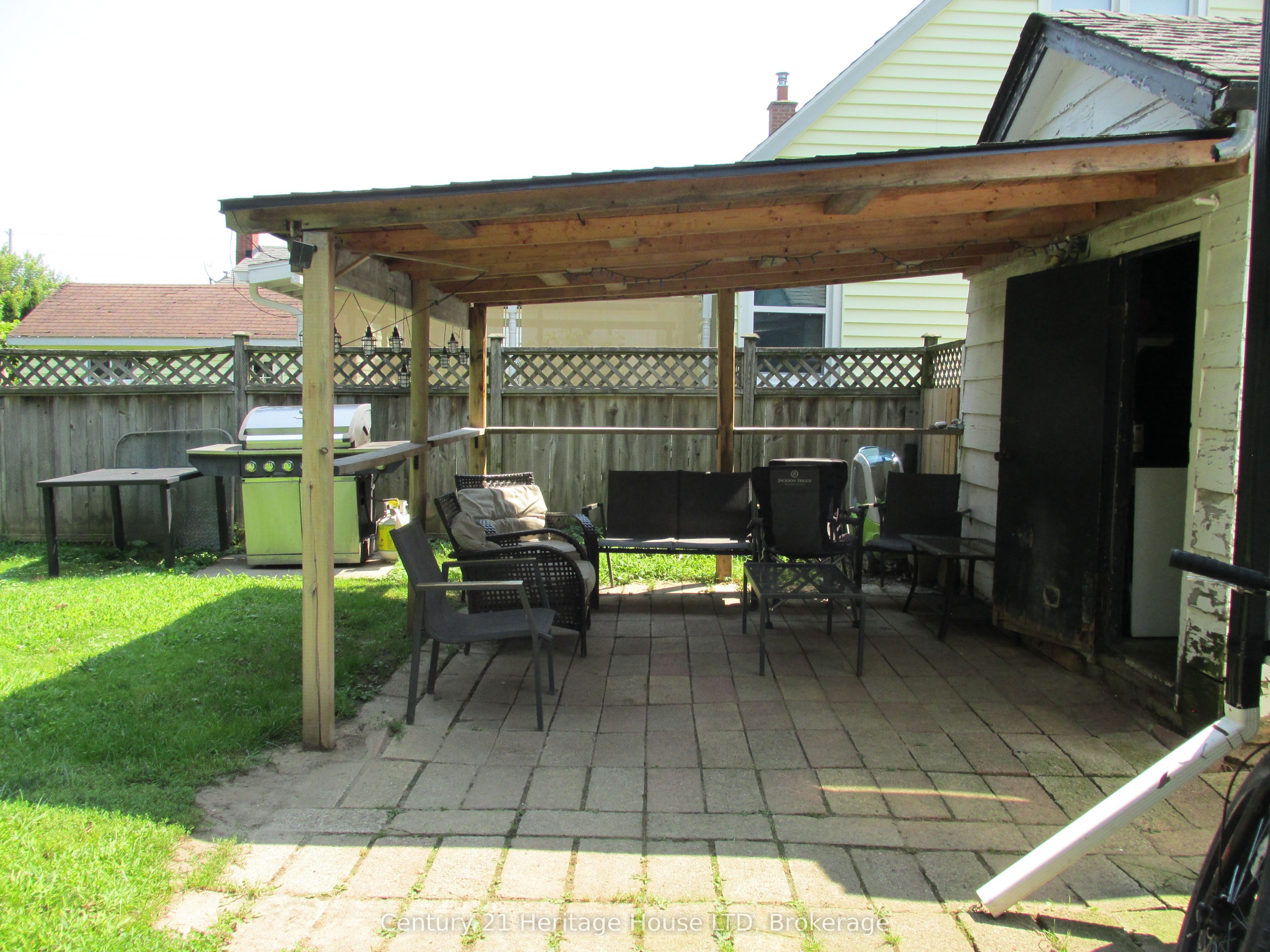3 Melba Road, St. Catharines, ON L2M 4P5 photo 3