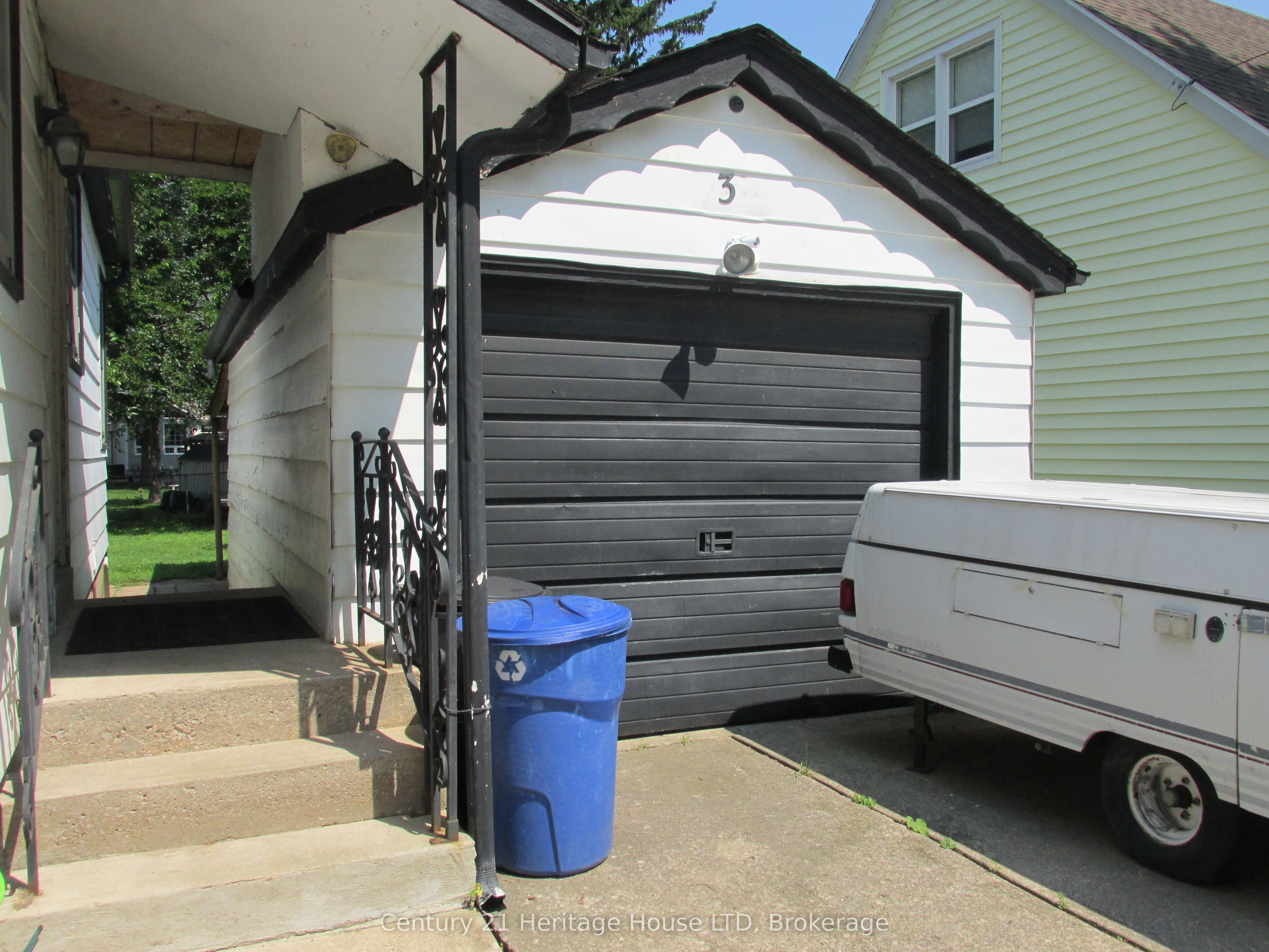3 Melba Road, St. Catharines, ON L2M 4P5 photo 4