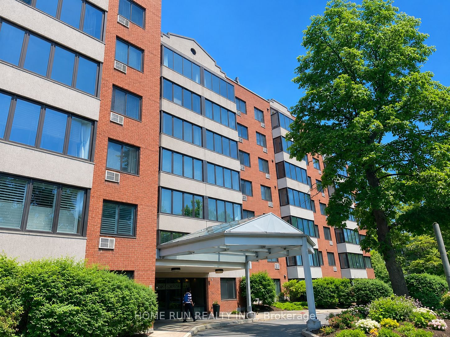 225 ALVIN Road 416, Manor Park - Cardinal Glen and Area, ON K1K 4H6