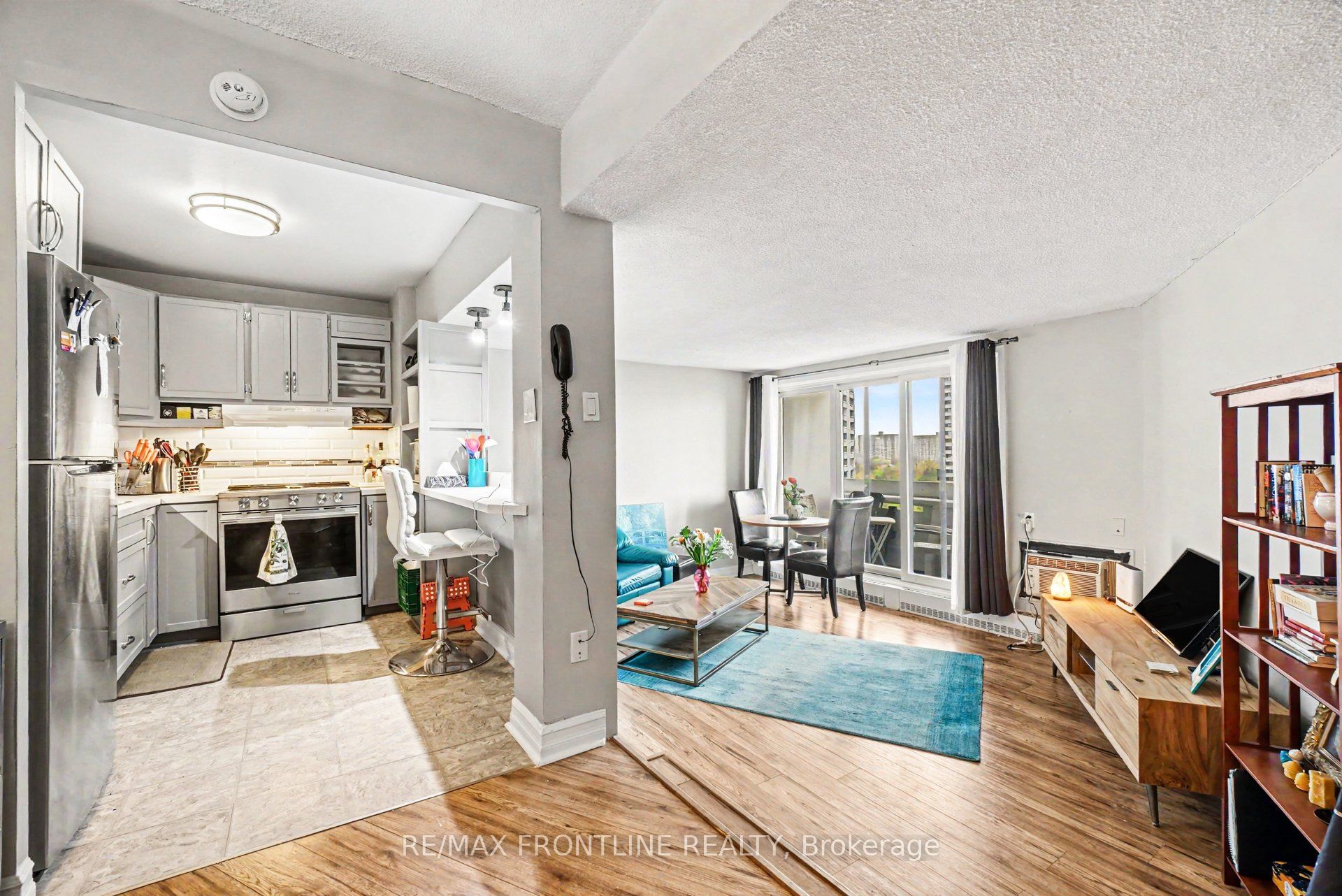 1081 Ambleside Drive 1009, Woodroffe, ON K2B 8C8 photo 4