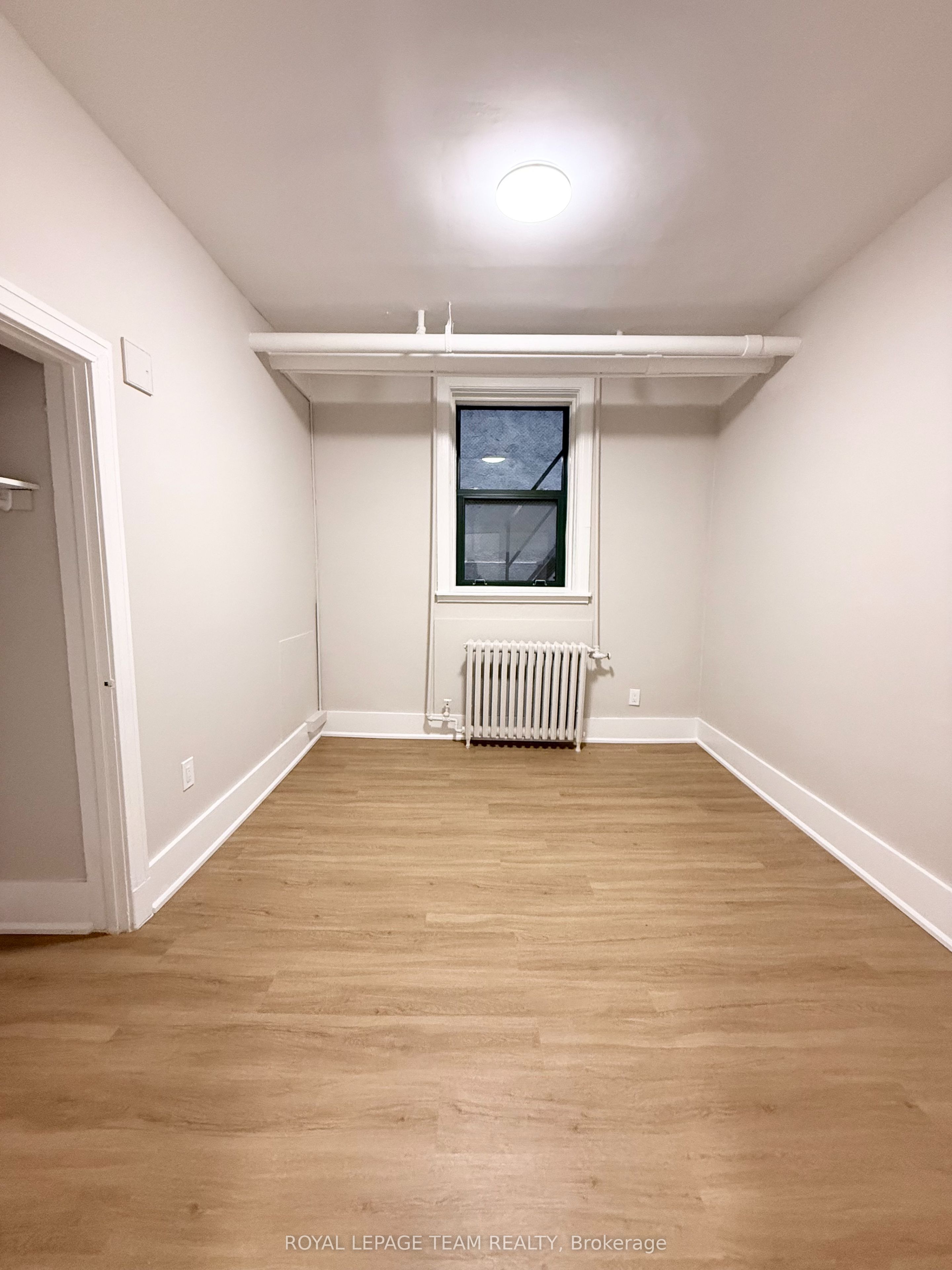 235 Cooper Street 36, Ottawa Centre, ON K2P 1L7 photo 4