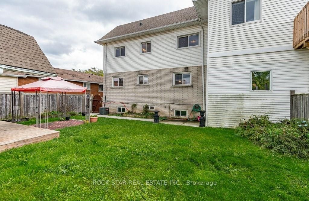 271 Carson Drive Lower, Hamilton, ON L8T 2X8 photo 3