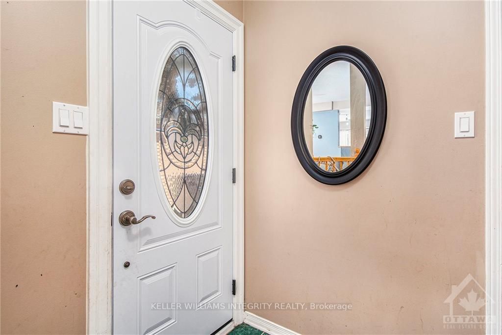 429 WINCANTON Drive, Orleans - Cumberland and Area, ON K4A 3X9 photo 2