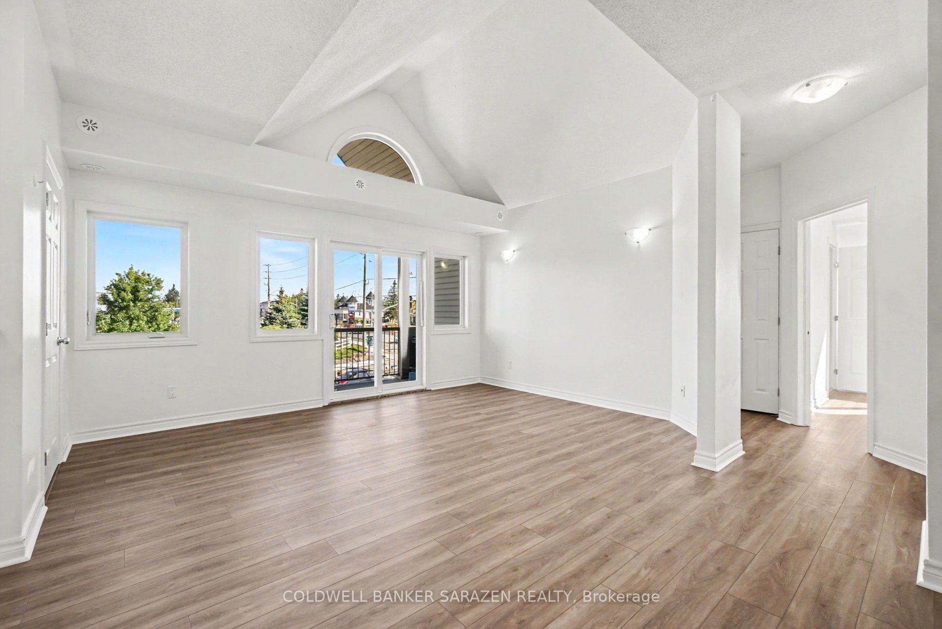920 White Alder Avenue D, Blossom Park - Airport and Area, ON K1T 0K5 photo 4