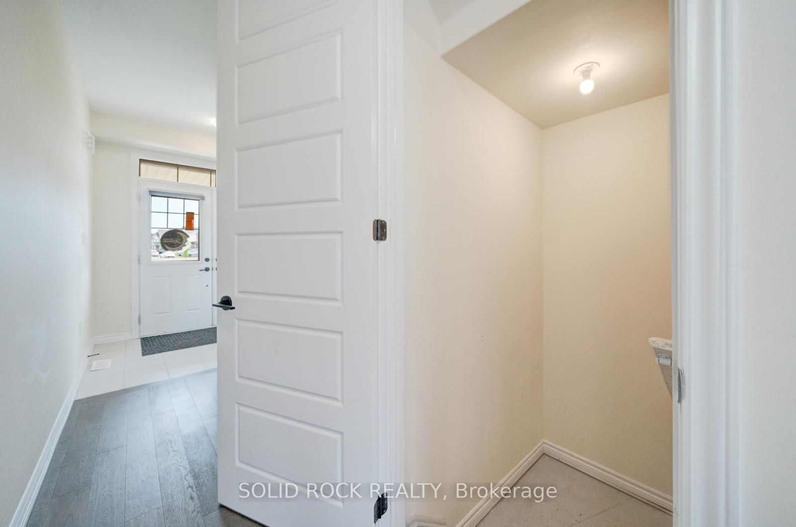 305 Vanilla Trail, Thorold, ON L2V 0K8 photo 5
