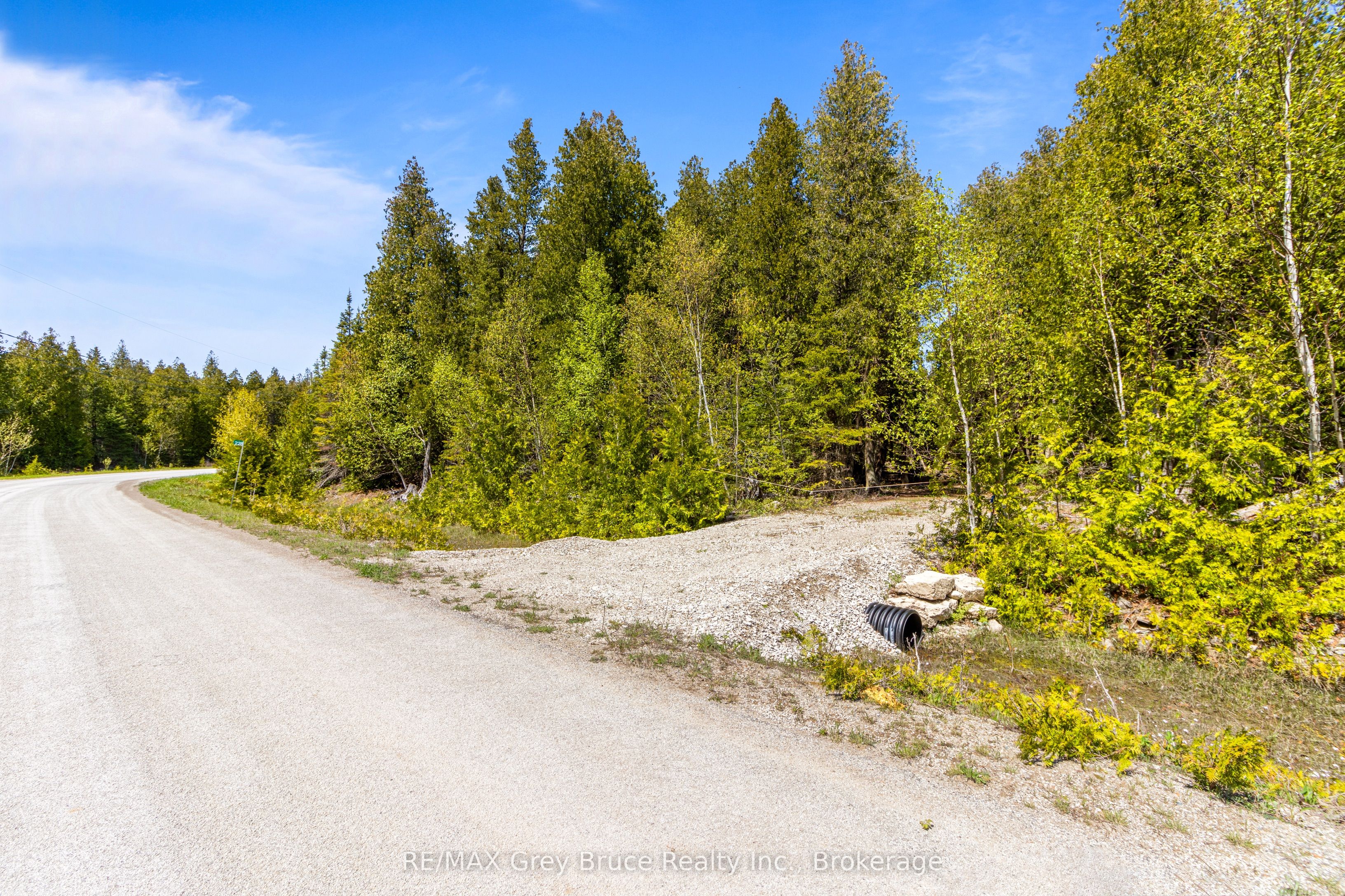 228 COREY Crescent, Northern Bruce Peninsula, ON N0H 2R0 photo 3