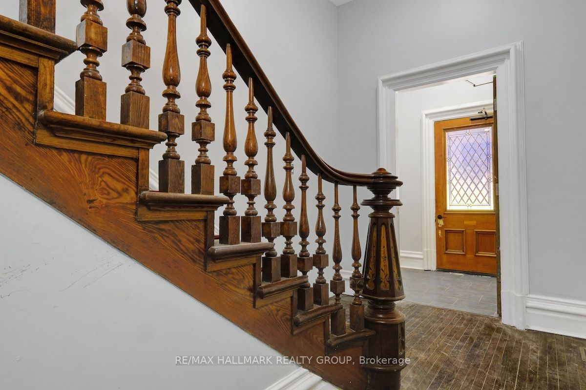 460 Wilbrod Street, Lower Town - Sandy Hill, ON K1N 6M8 photo 3