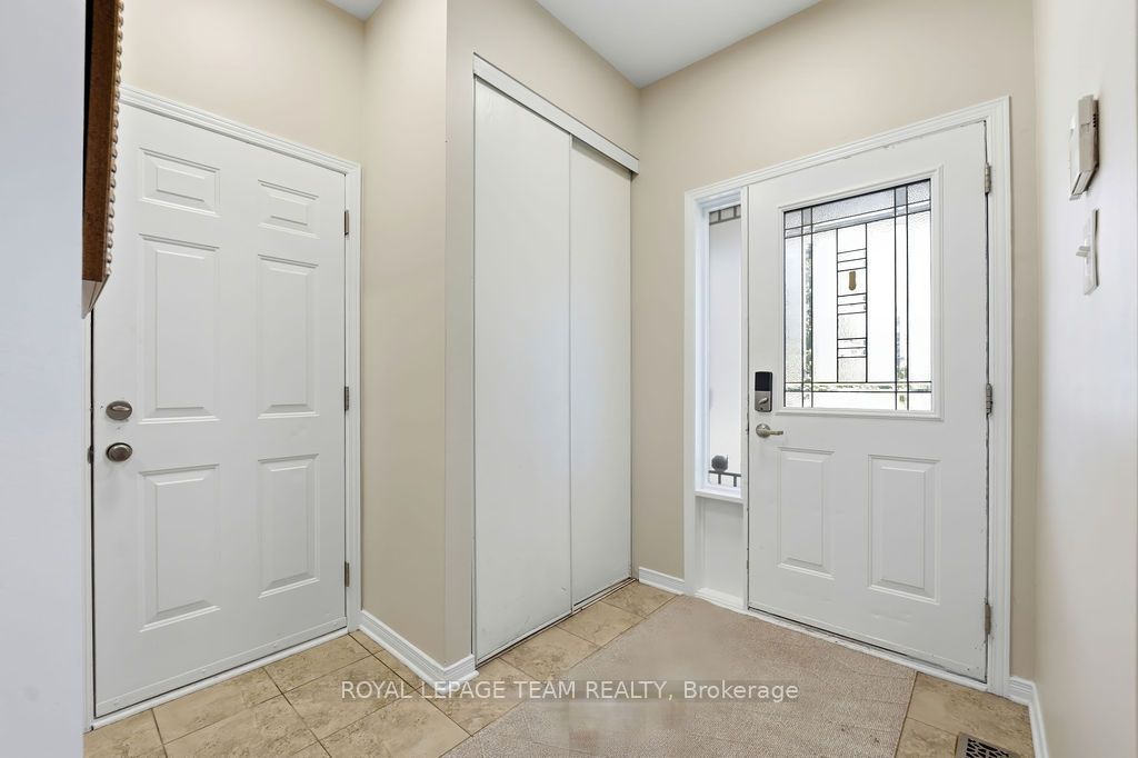 195 HARBOUR VIEW Street, Barrhaven, ON K2G 7B2 photo 3