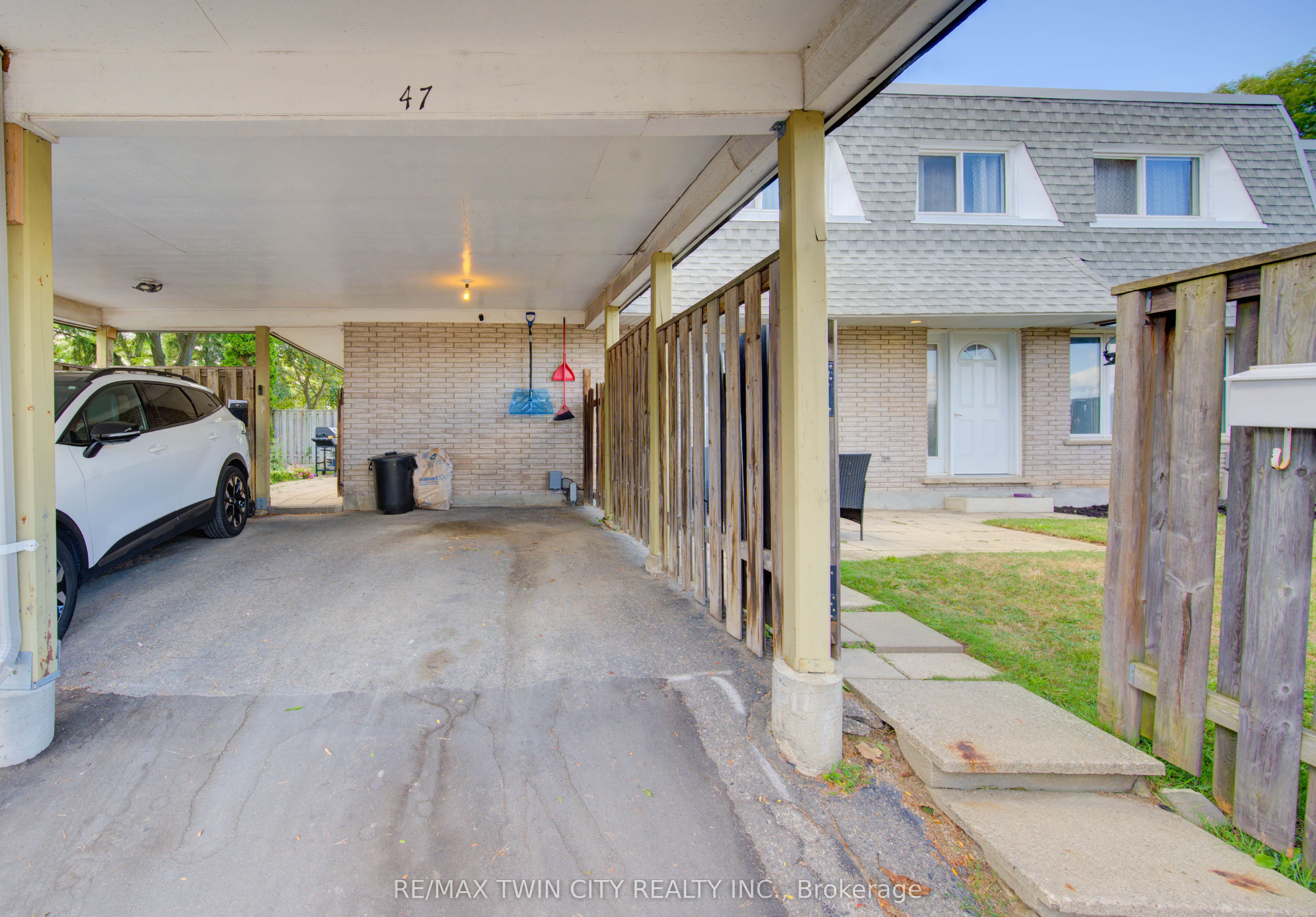 14 Williamsburg Road 47, Kitchener, ON N2E 1W1 photo 5