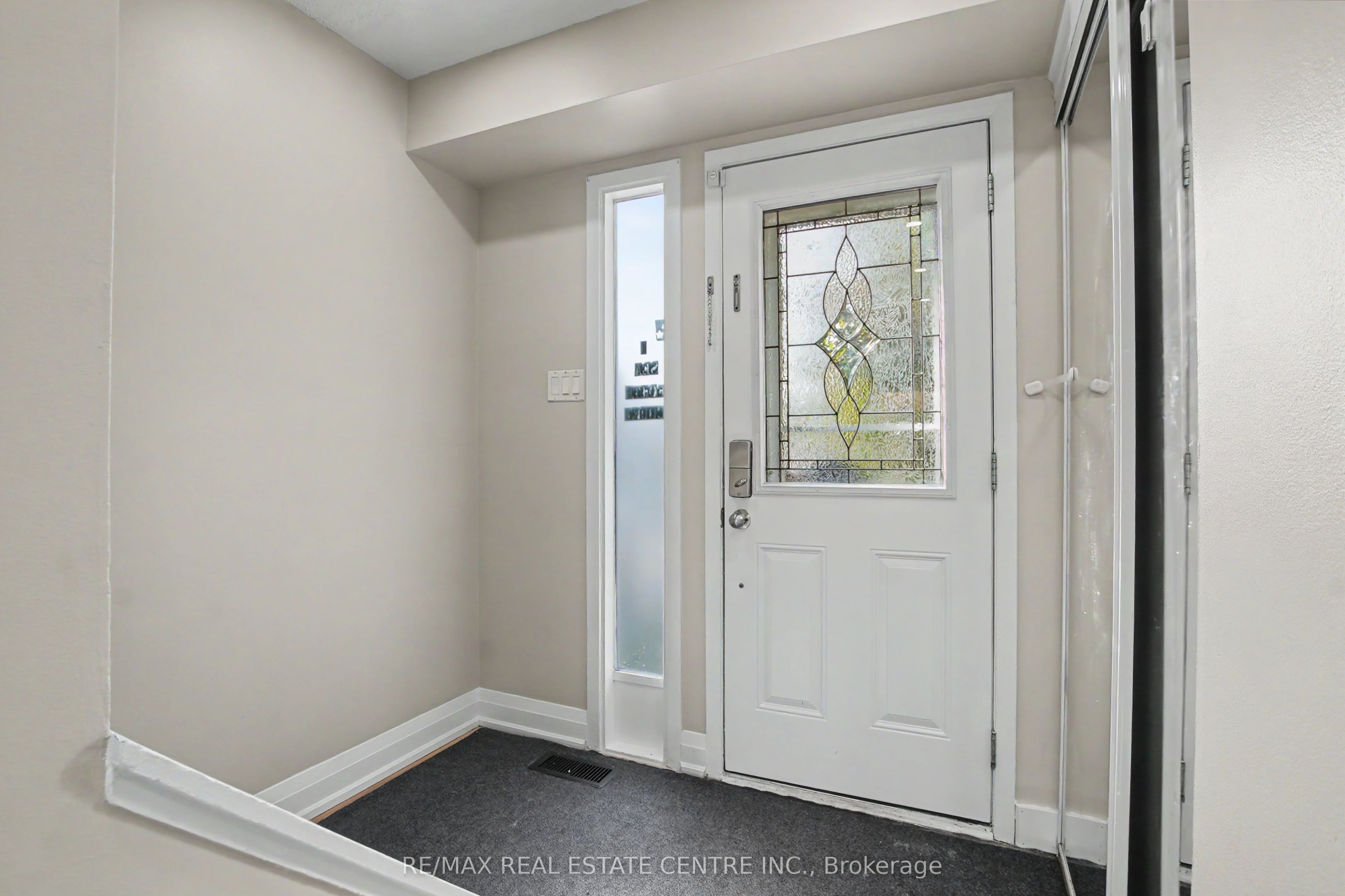 4 Seaforth Court, London East, ON N5V 3L1 photo 4