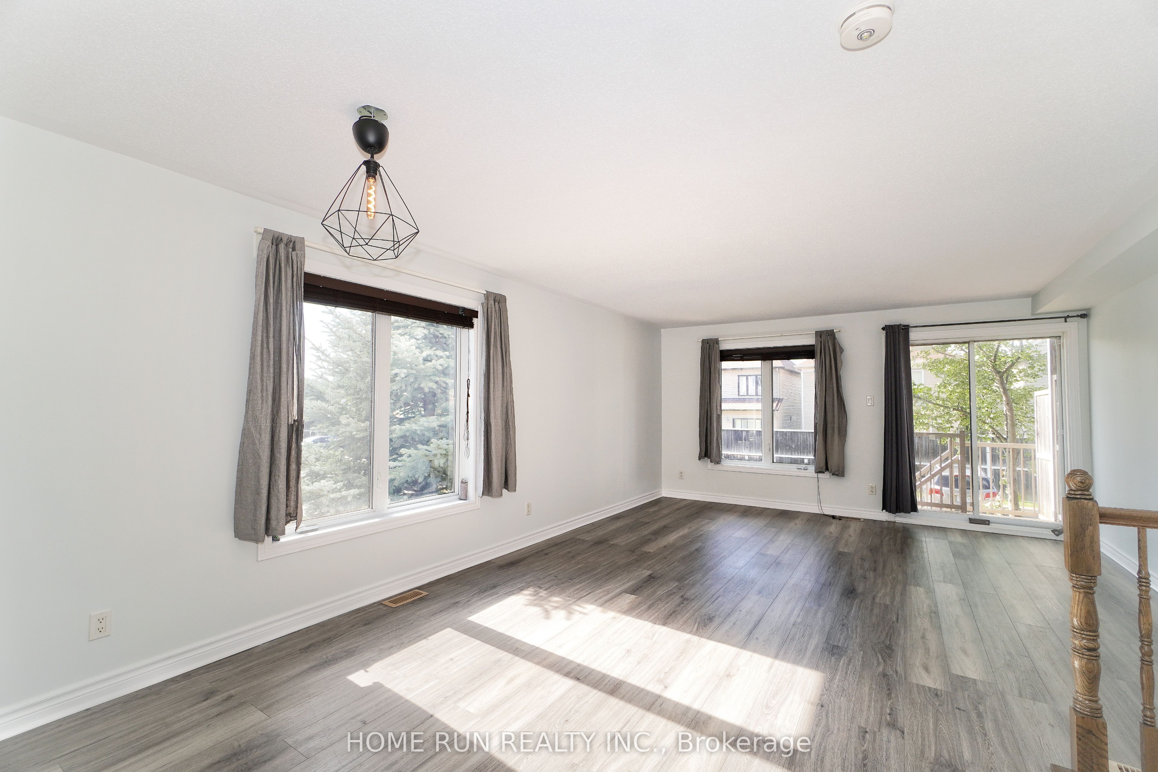 613 Chapman Mills Drive B, Barrhaven, ON K2J 5T1 photo 3