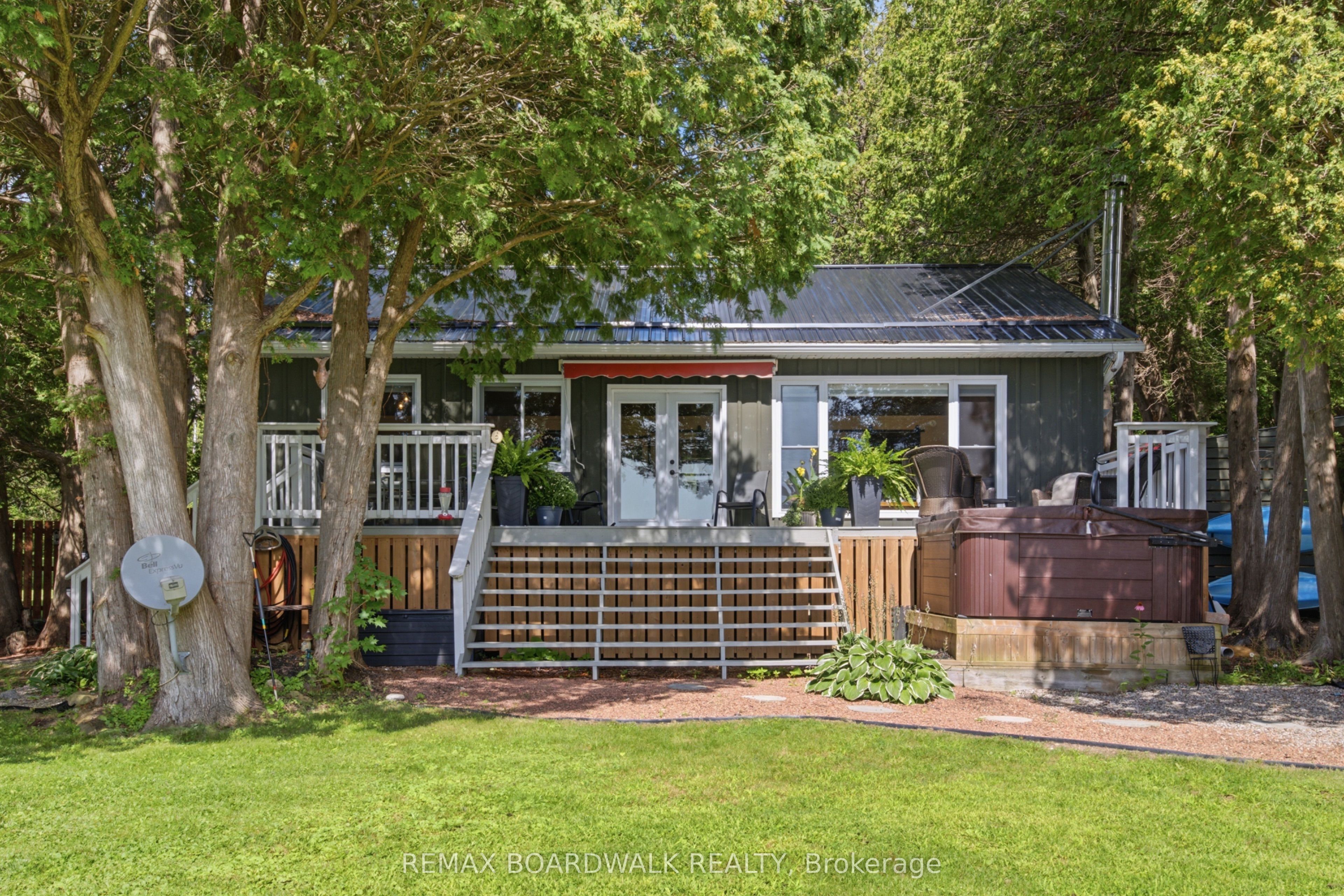180 Pilgrim Lane, Rideau Lakes, ON K0E 1G0