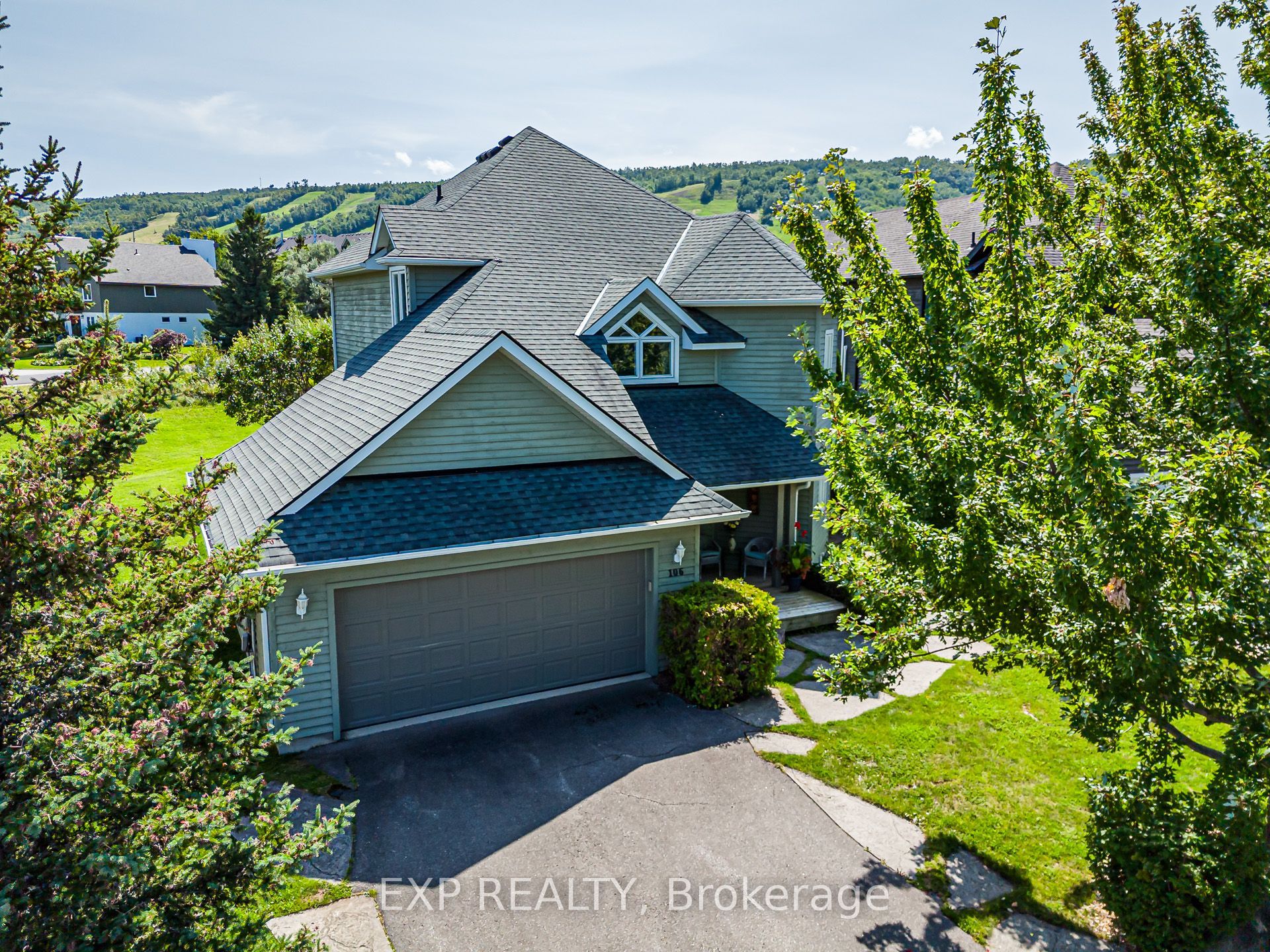106 Crossan Court, Blue Mountains, ON L9Y 0M3 photo 3