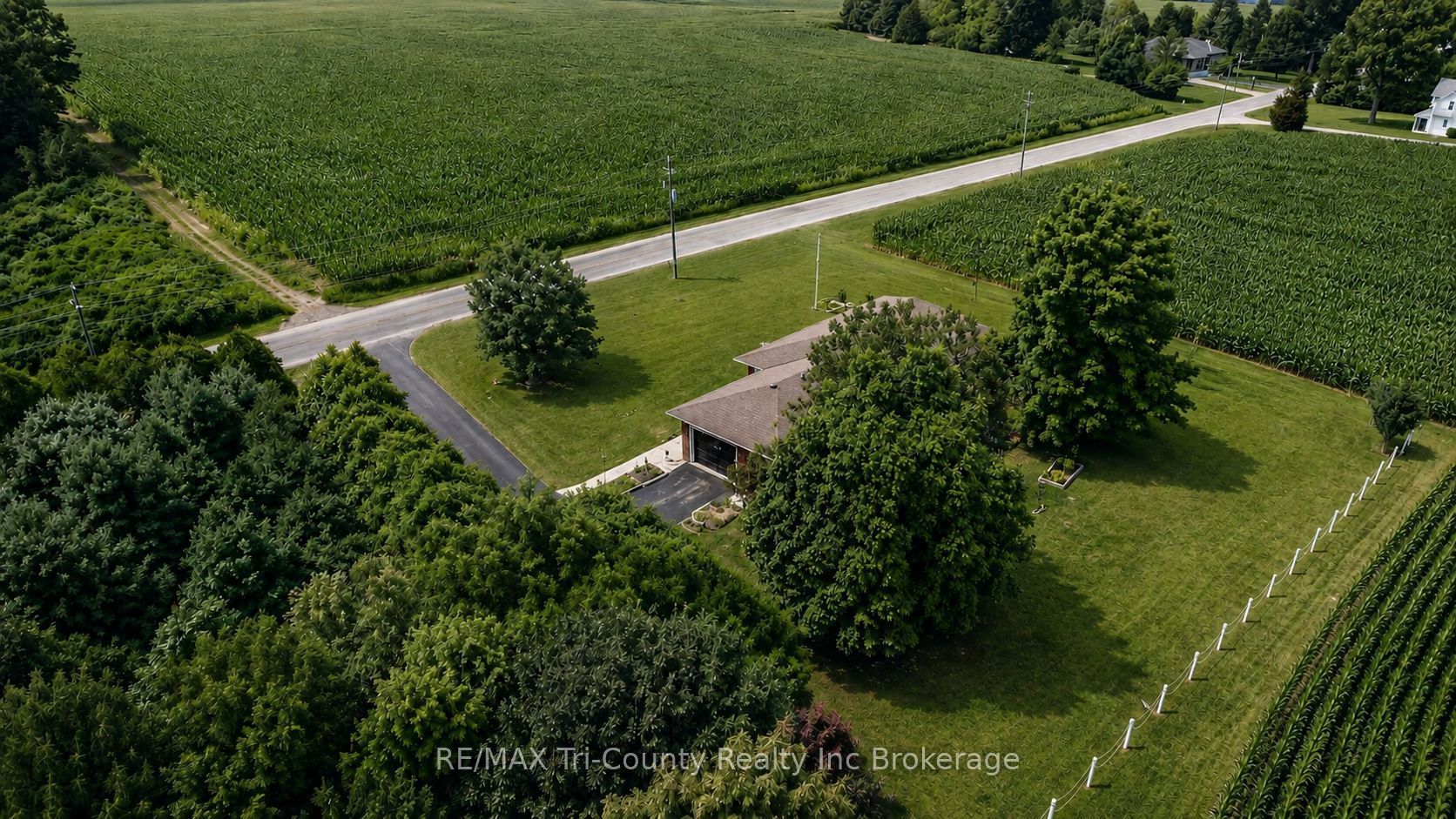 568 7th Concession ENR Road, Norfolk, ON N0E 1C0 photo 2