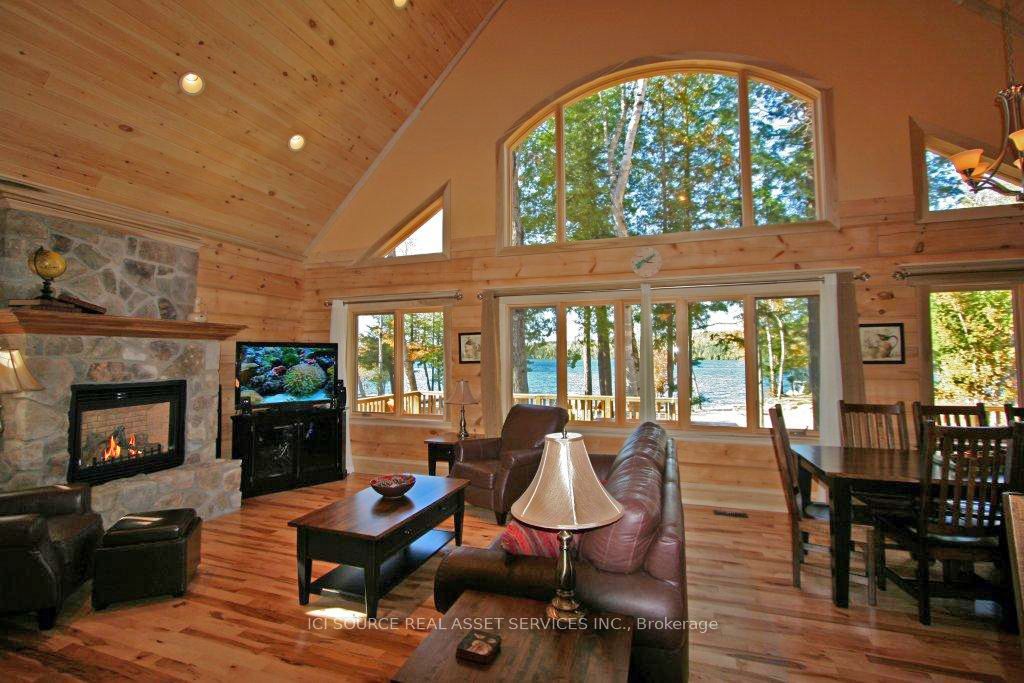 1016 Twin Pine Lane, Frontenac, ON K0H 1K0 photo 3