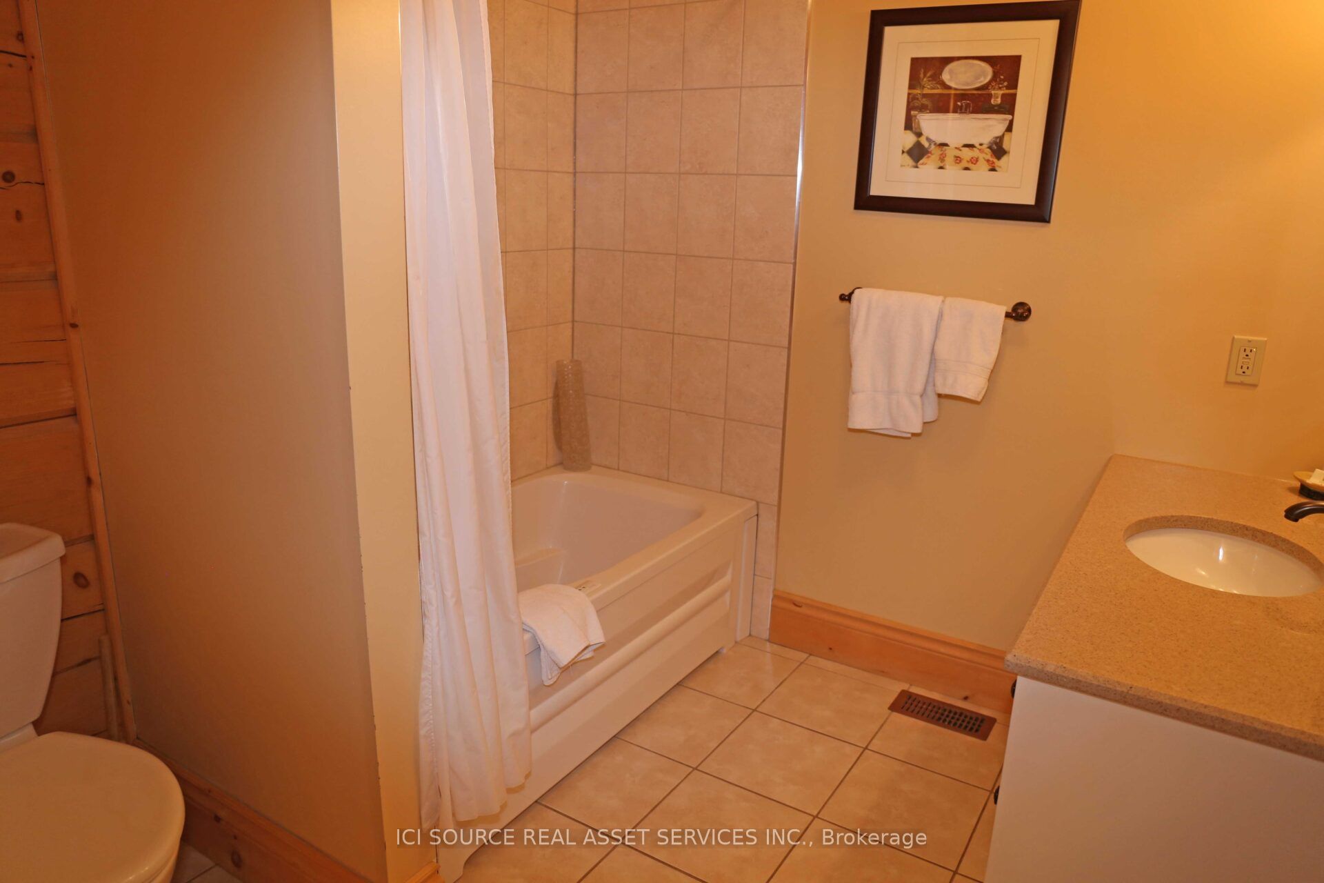1016 Twin Pine Lane, Frontenac, ON K0H 1K0 photo 5