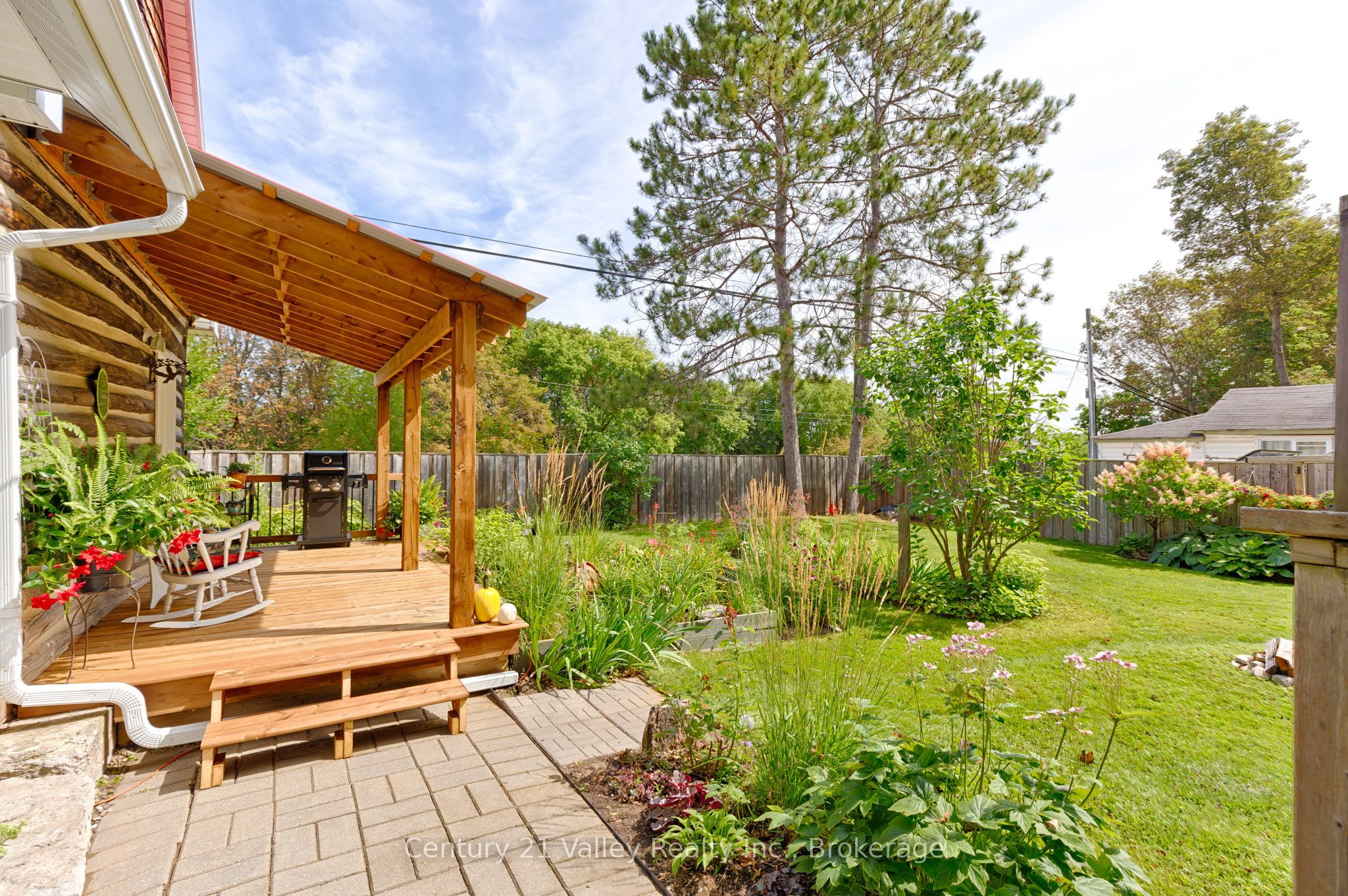 61 Melanie Street, Bonnechere Valley, ON K0J 1T0 photo 3