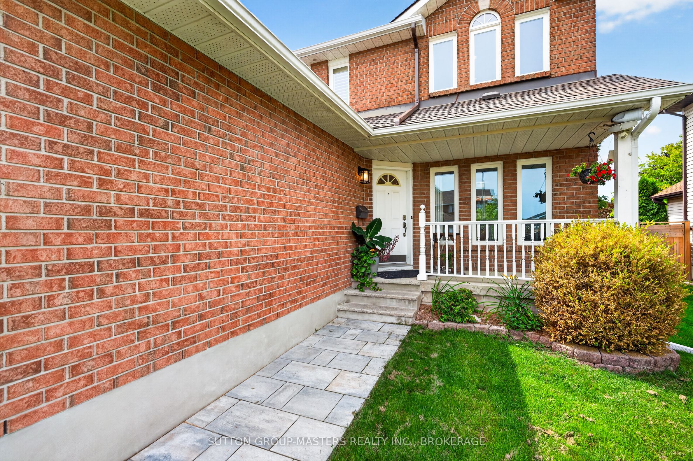 473 Evangeline Avenue, Kingston, ON K7M 8V7 photo 3