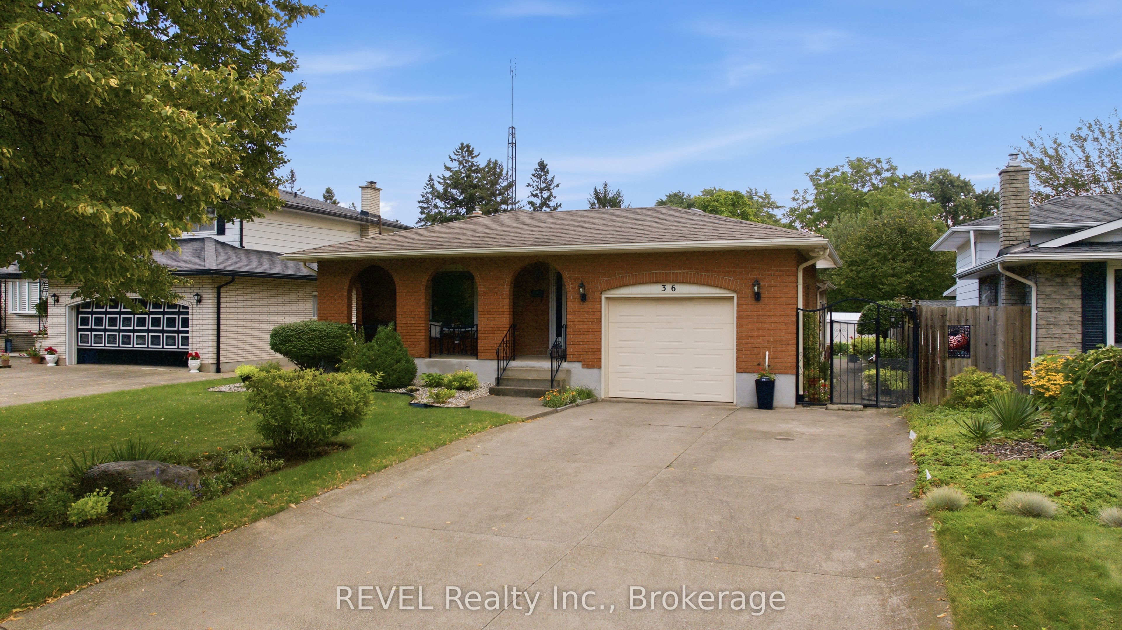 36 Ramsey Street, St. Catharines, ON L2N 2K1