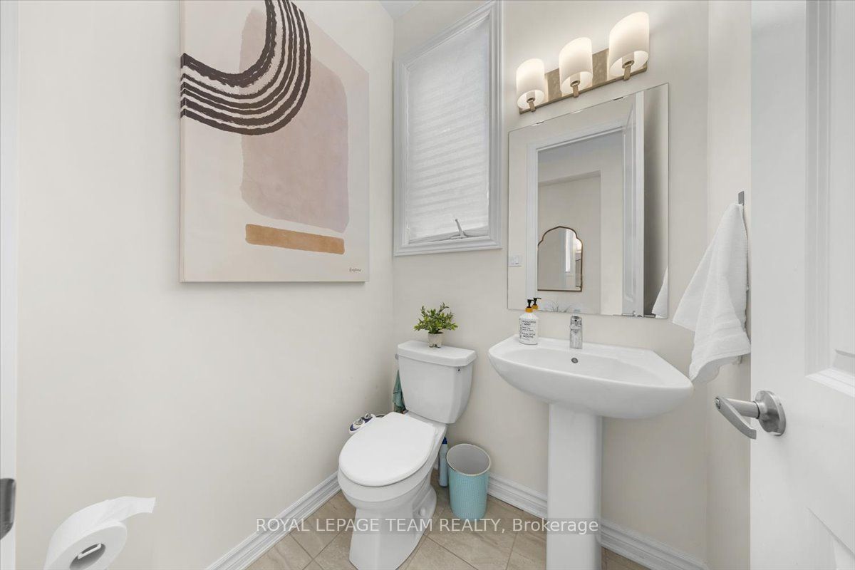 290 Turnbuckle Crescent, Barrhaven, ON K2J 7B7 photo 3