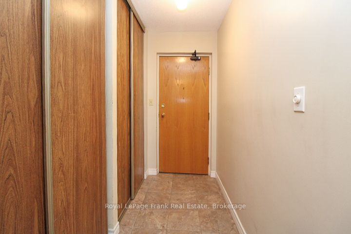 921 Armour Road 216, Peterborough, ON K9H 7K5 photo 5
