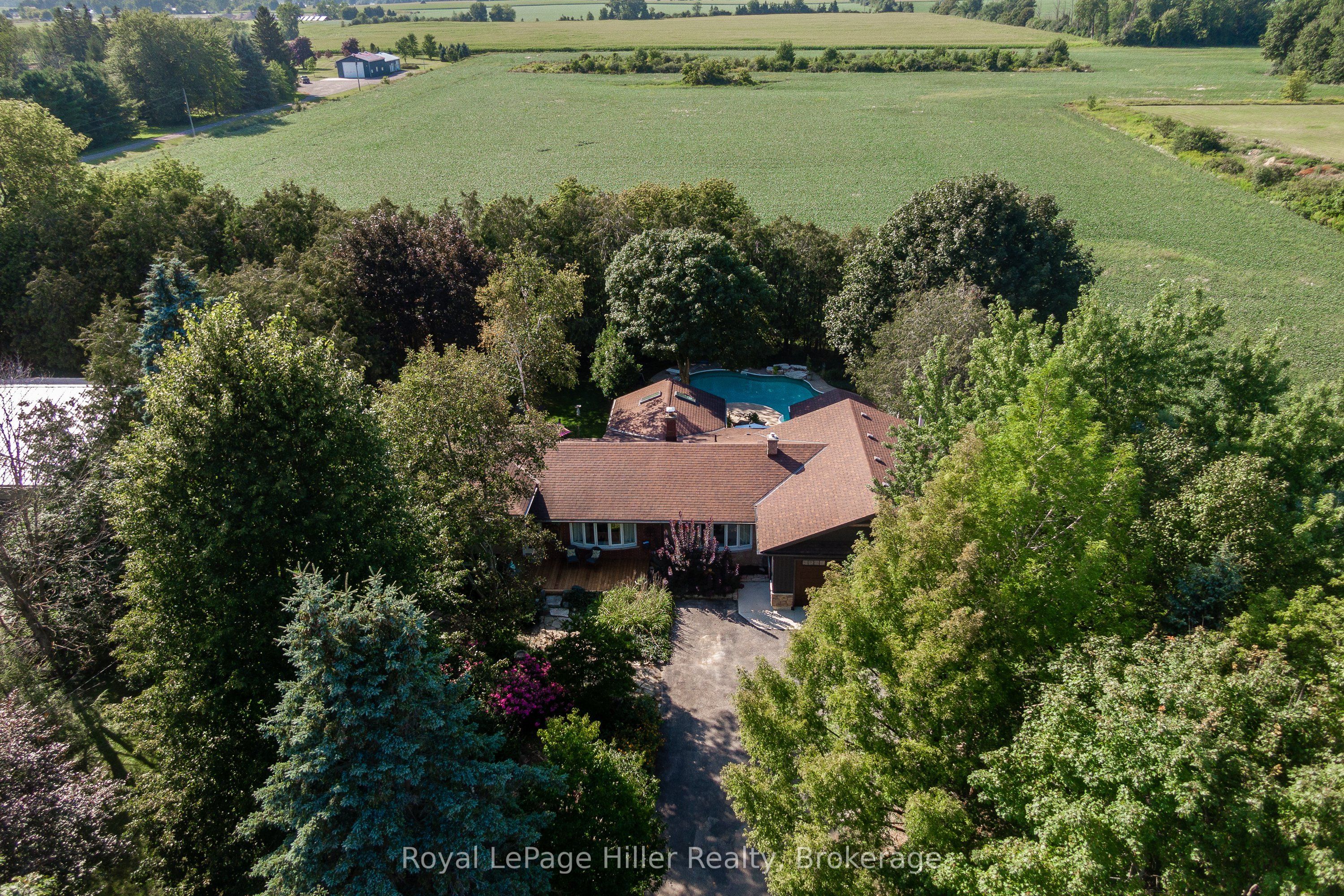 950 O'Loane Avenue, Stratford, ON N5A 6S6 photo 2