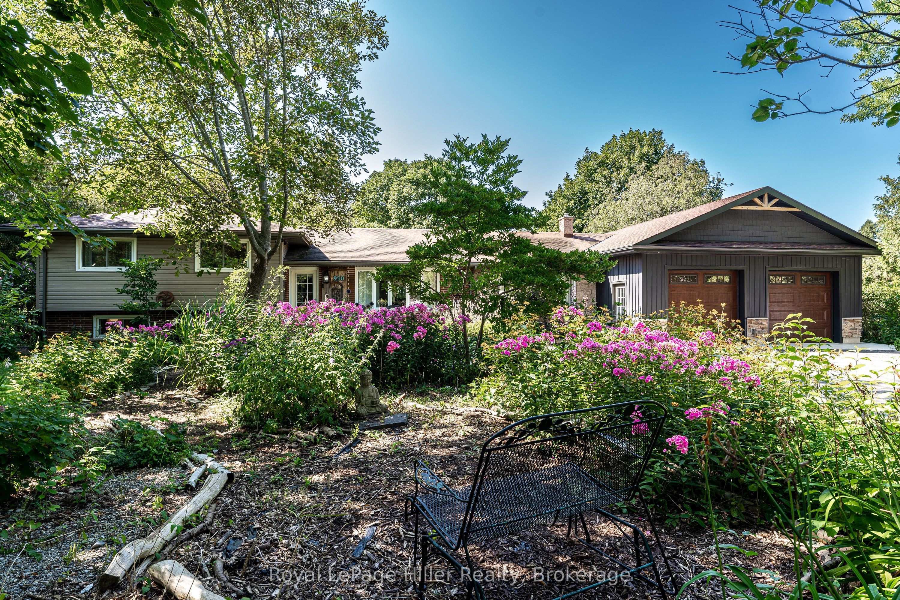 950 O'Loane Avenue, Stratford, ON N5A 6S6 photo 3