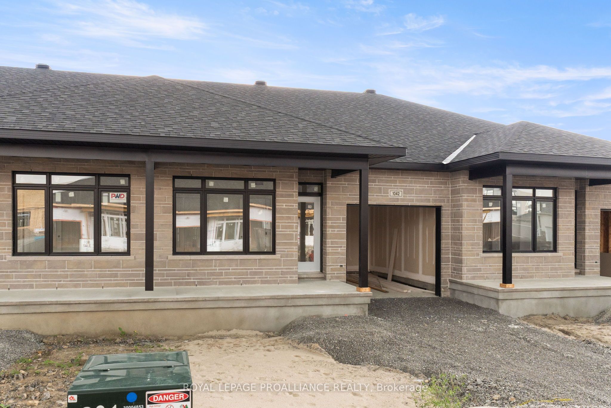 1042 Turner Drive, Brockville, ON K6V 0G8 photo 3