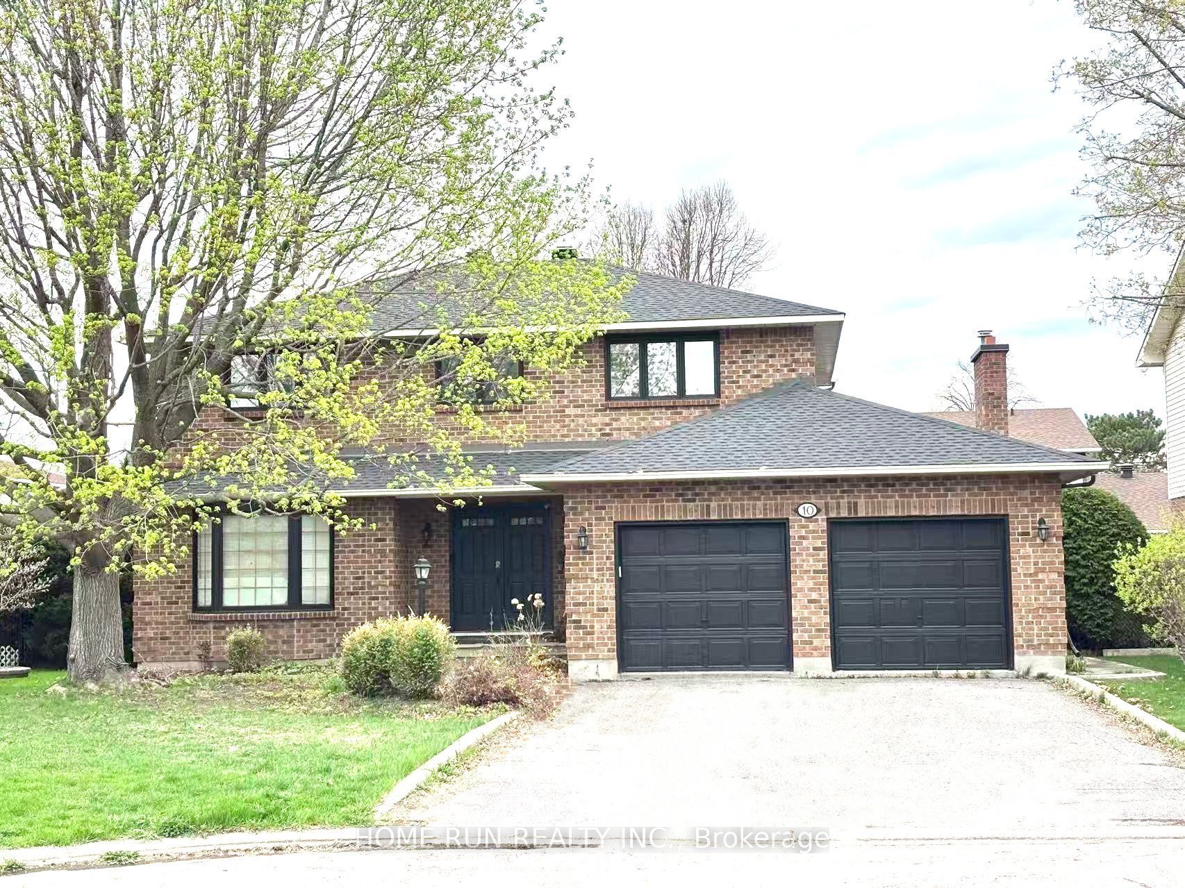 10 Westchester Court, Barrhaven, ON K2J 3P9
