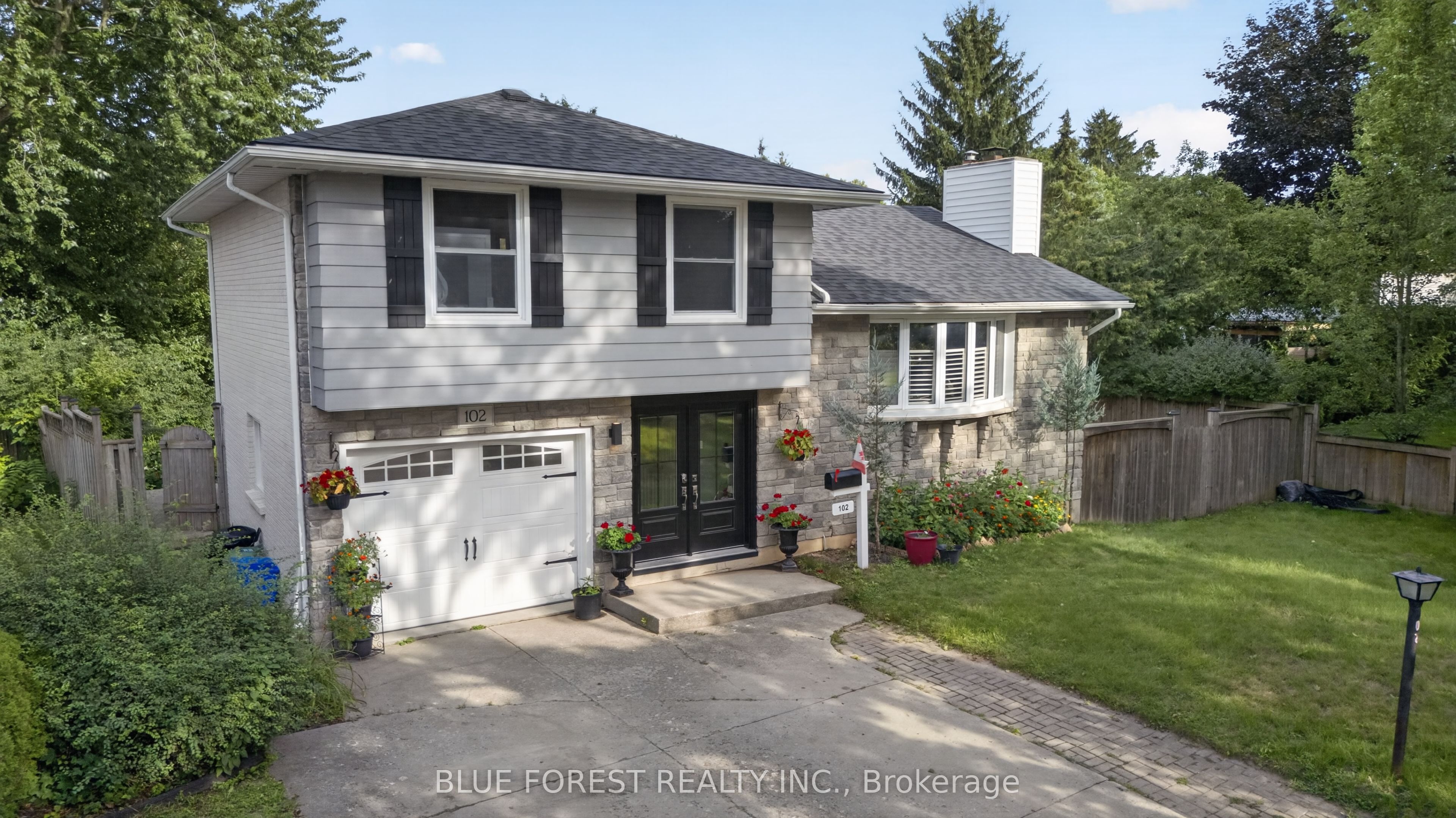 102 ODESSA Avenue, London South, ON N6J 2Z8 photo 2