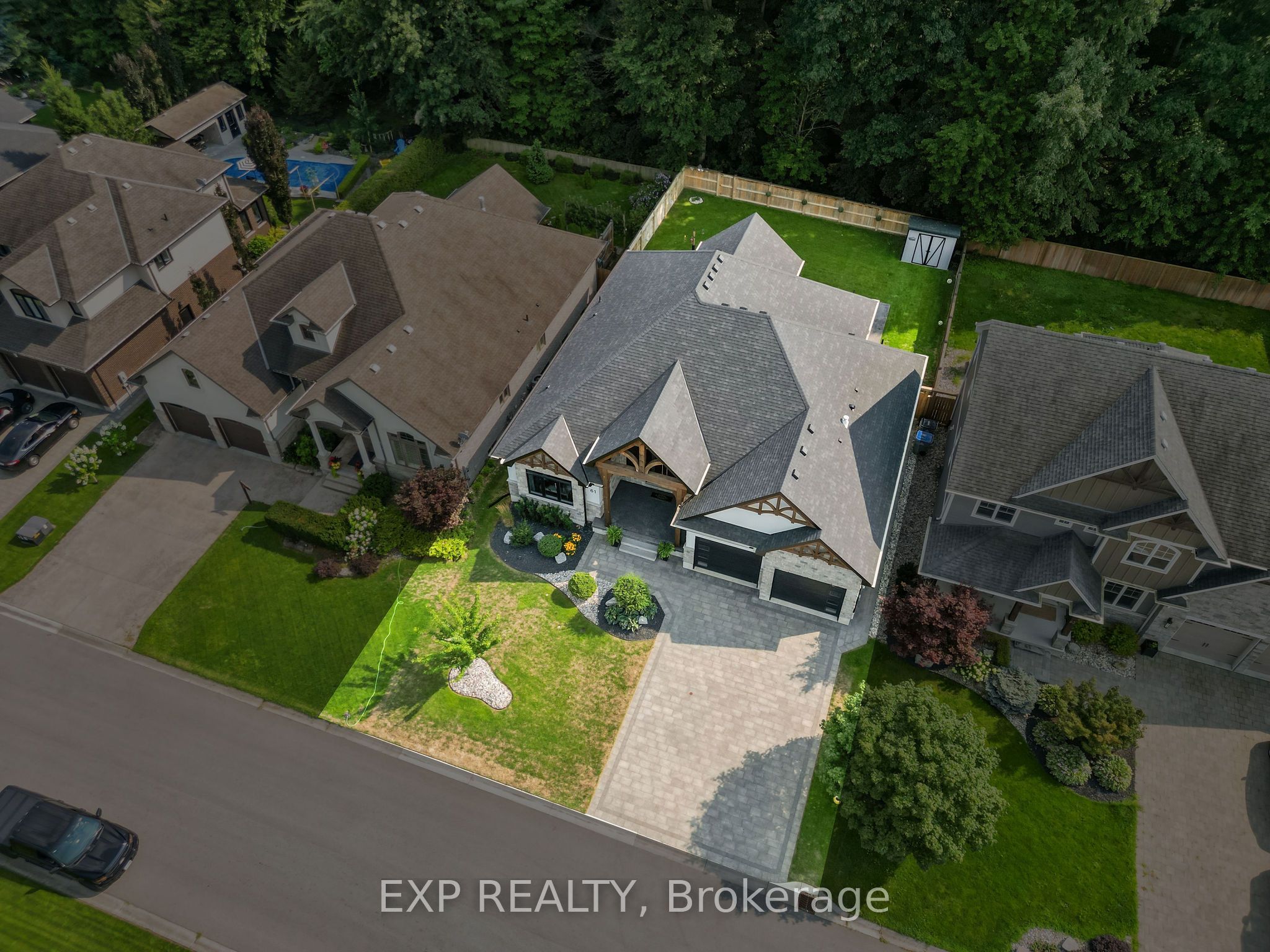 61 Ashby Crescent, Strathroy-Caradoc, ON N7G 0A7 photo 2