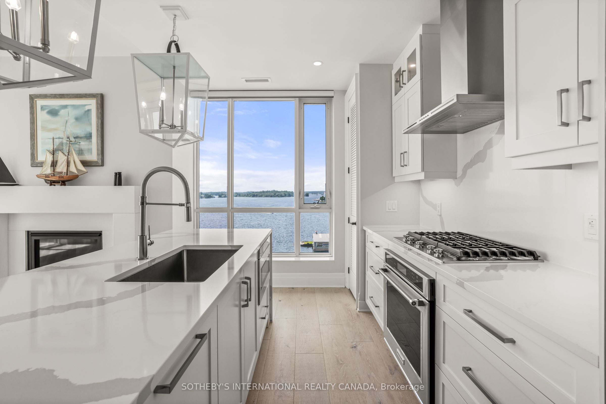 129A South Street 606, Gananoque, ON K7G 0A9 photo 5