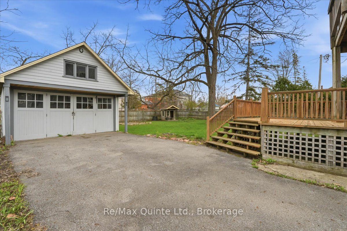 219 East Street, Greater Napanee, ON K7R 1T2 photo 4